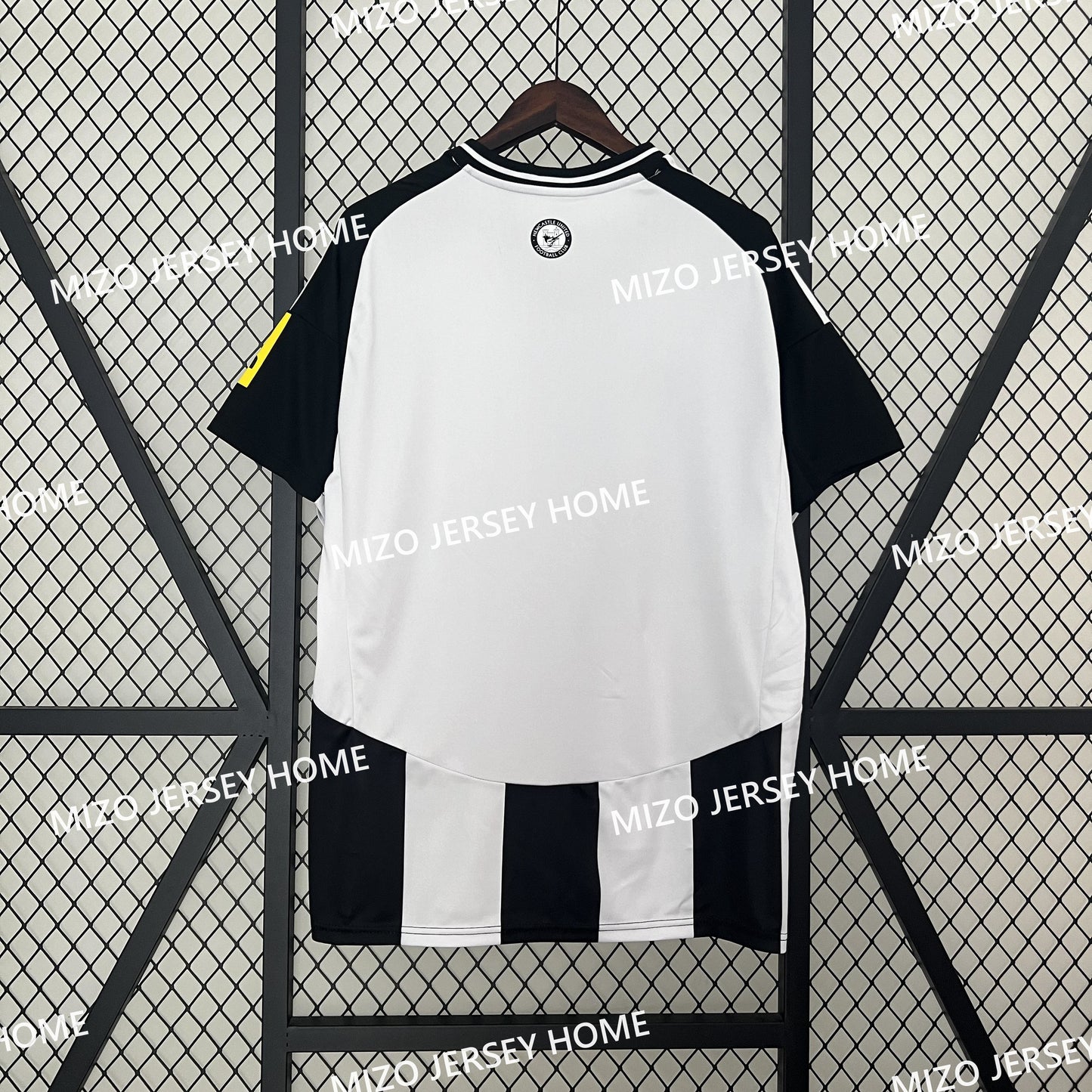 Newcastle United Home Jersey 24/25 Fan Version