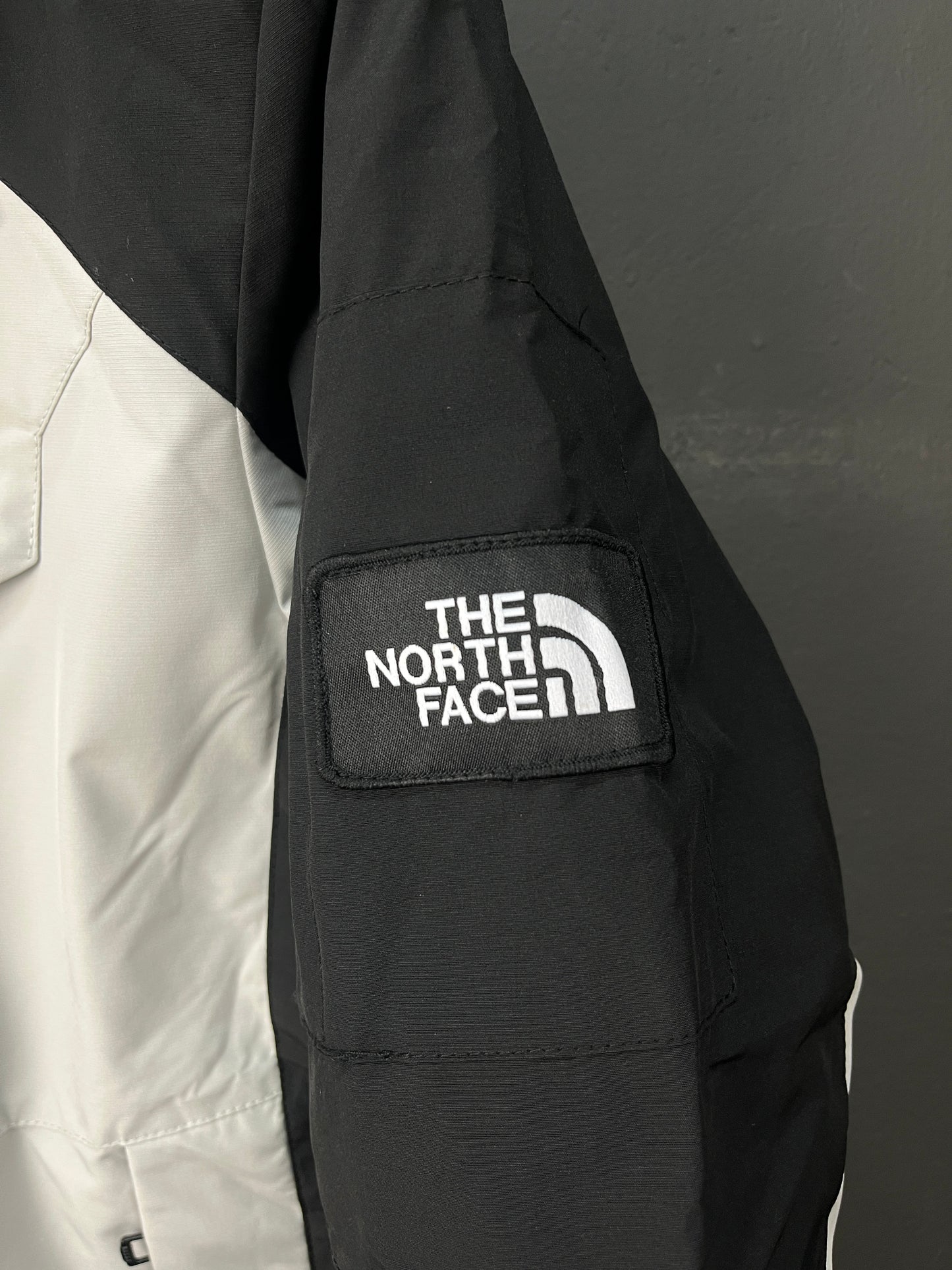 The North Face Light Puffer Gray & Black Jacket