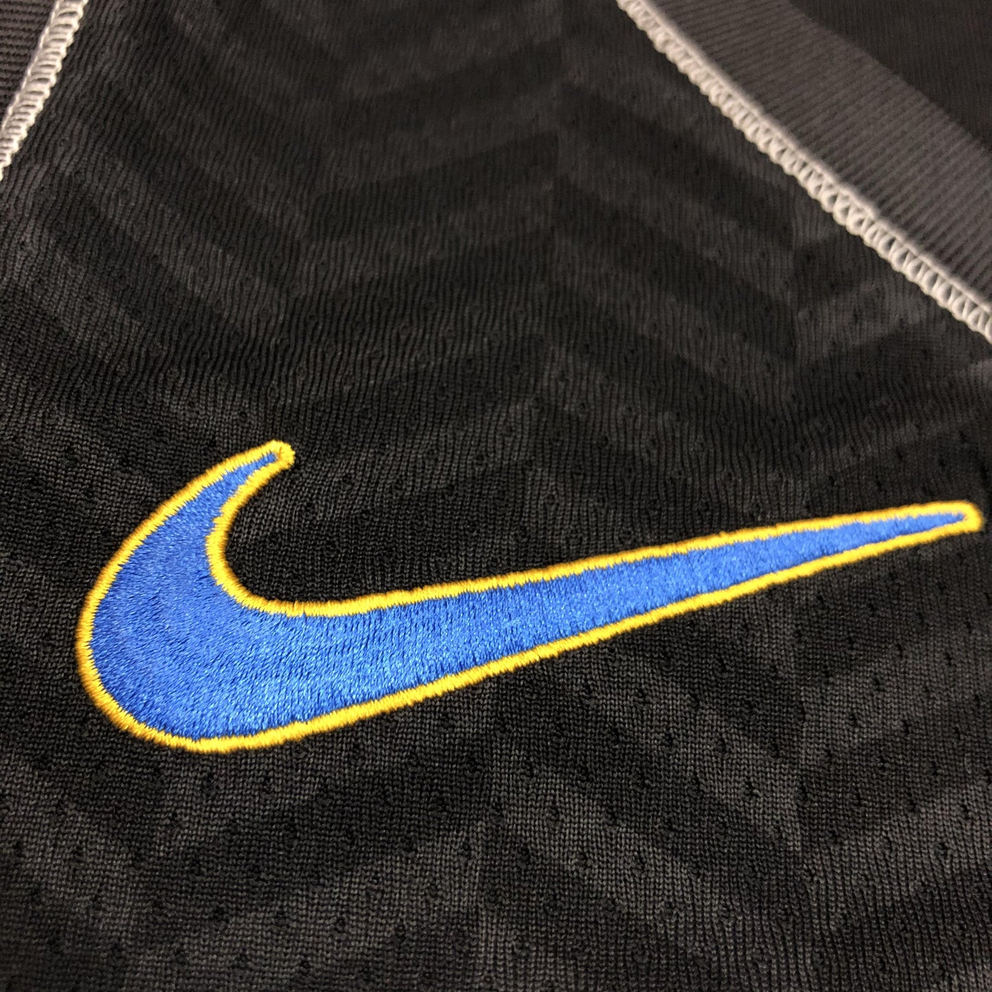 KYRIE IRVING 11 Black Brooklyn Nets Heat Pressed Edition NBA Jersey