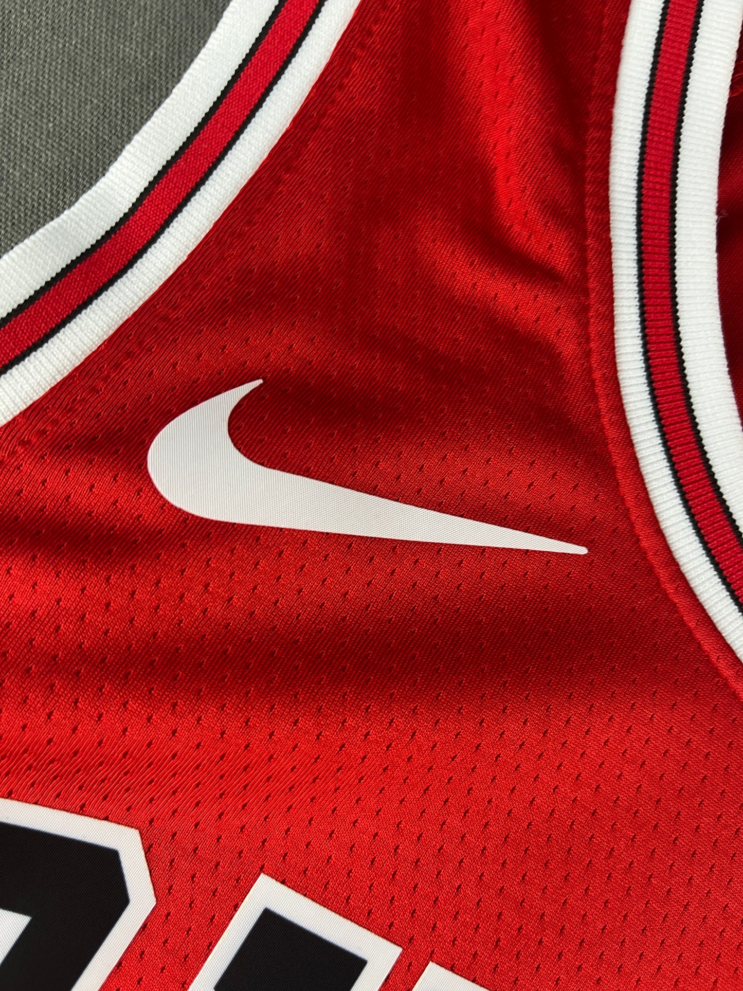YUJIN 1 Red Chicago Bulls Heat Pressed Edition NBA Jersey