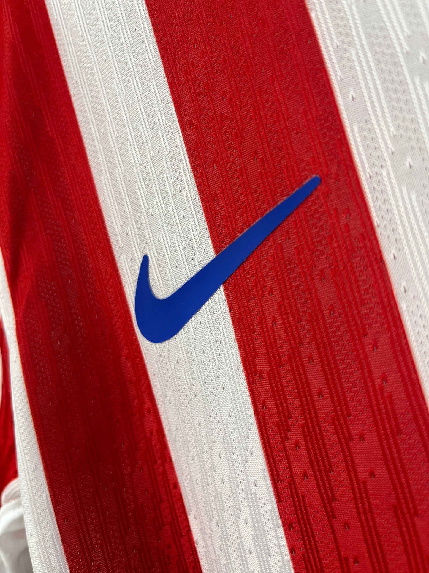 ATLETICO MADRID HOME 25-26 JERSEY PLAYER VERSION