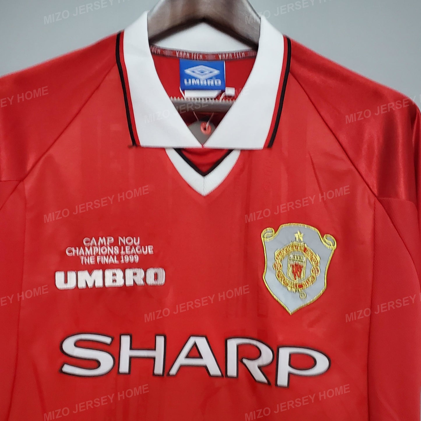 MANCHESTER UNITED Retro 1999-2000 Home Jersey