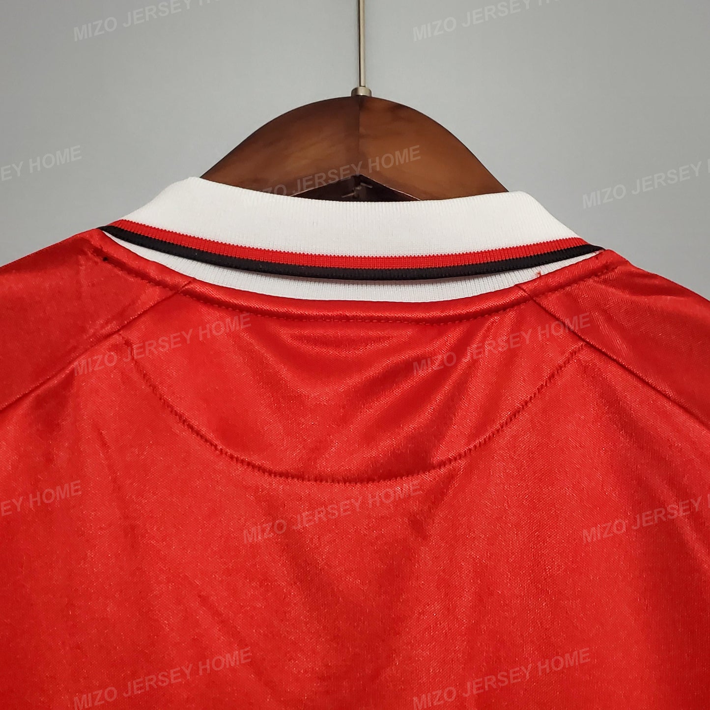 MANCHESTER UNITED Retro 1999-2000 Home Jersey