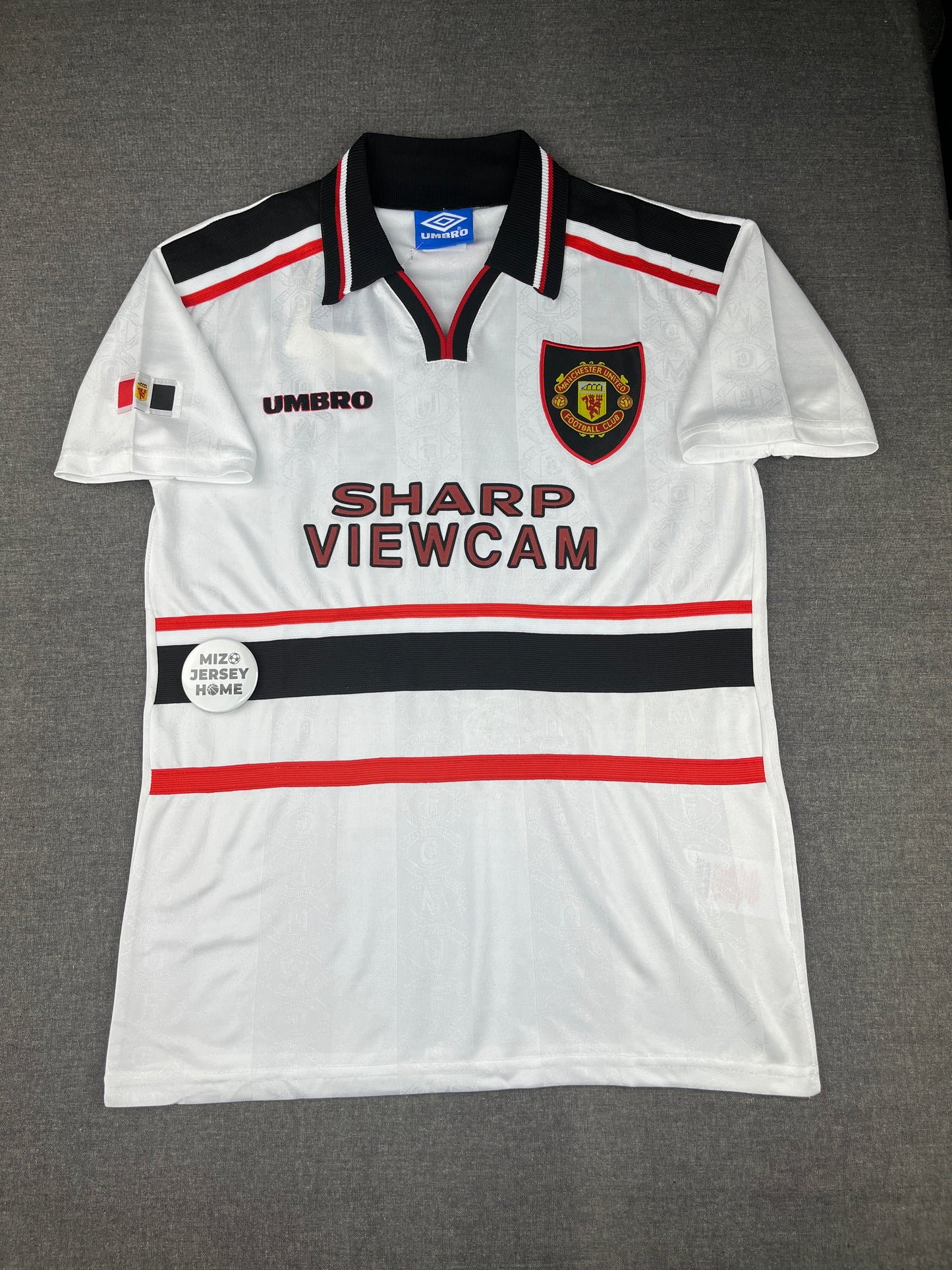 Manchester United Away 1997/99  Retro Jersey