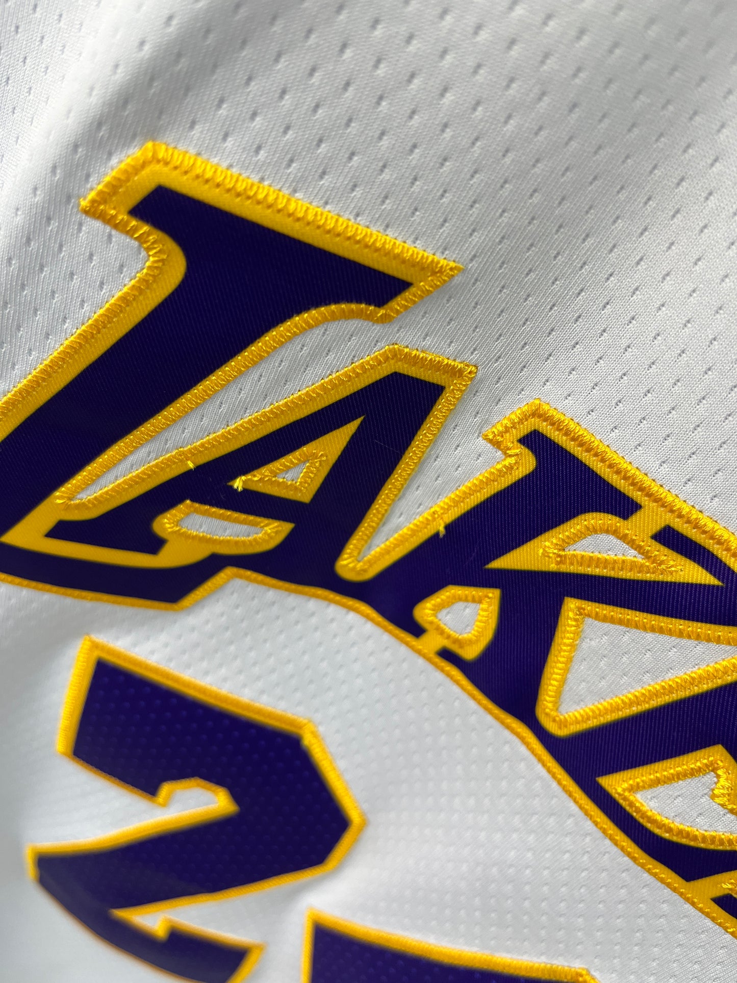Bryant 24 White Lakers NBA Jersey