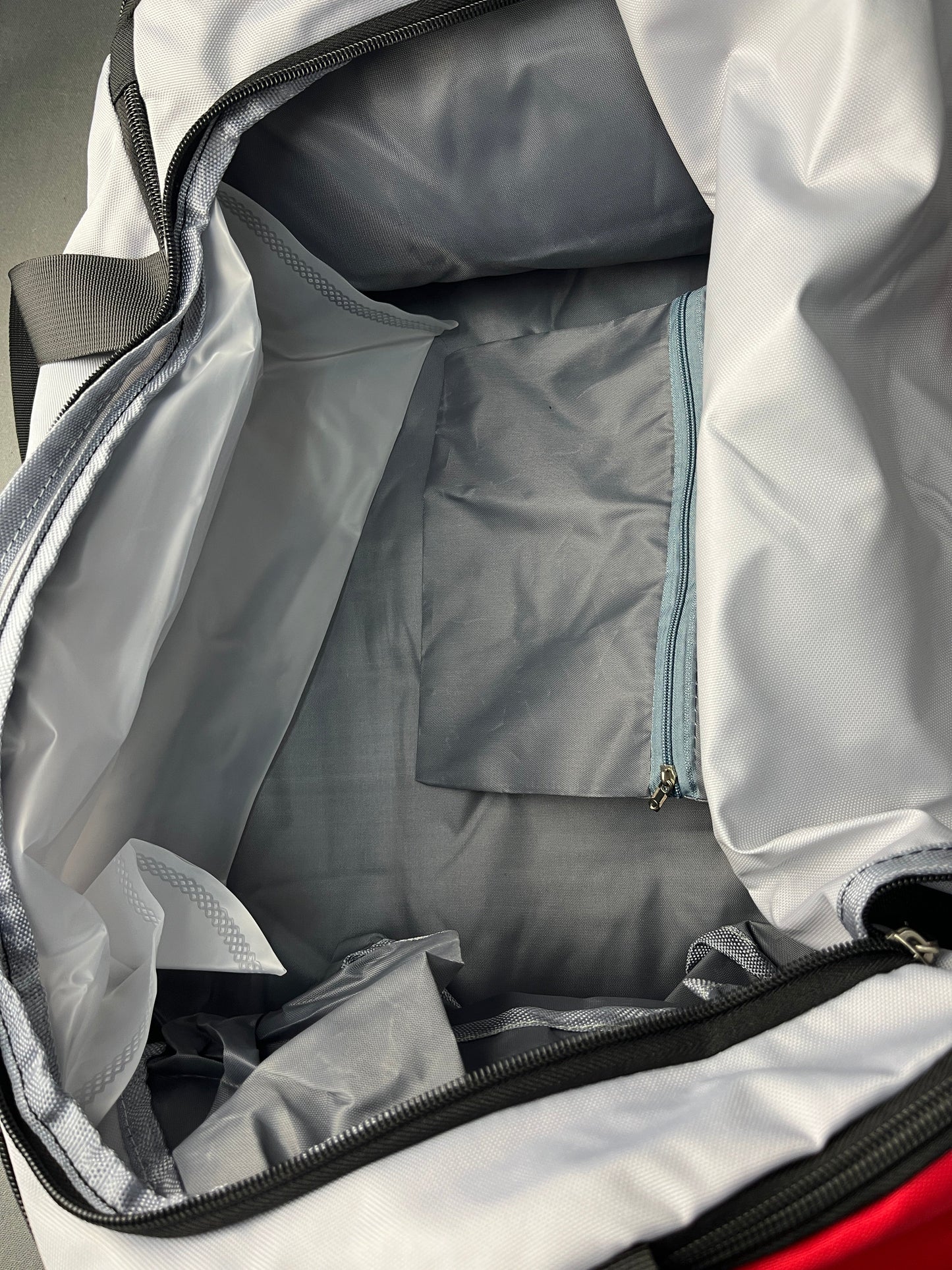 NIKE Travel Duffle Bag Gray & Red