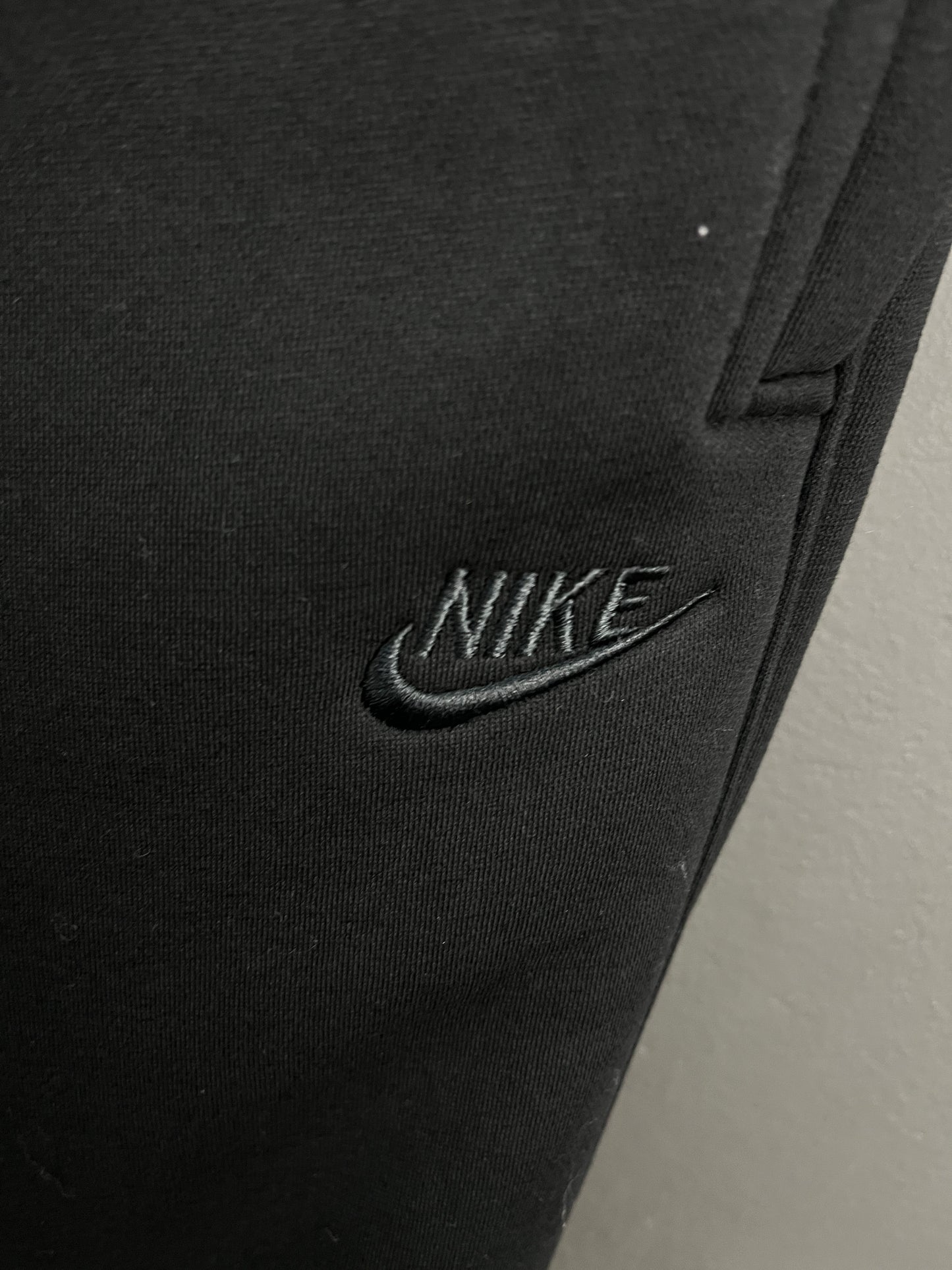 NIKE Solid Black Inner Fleece Pants