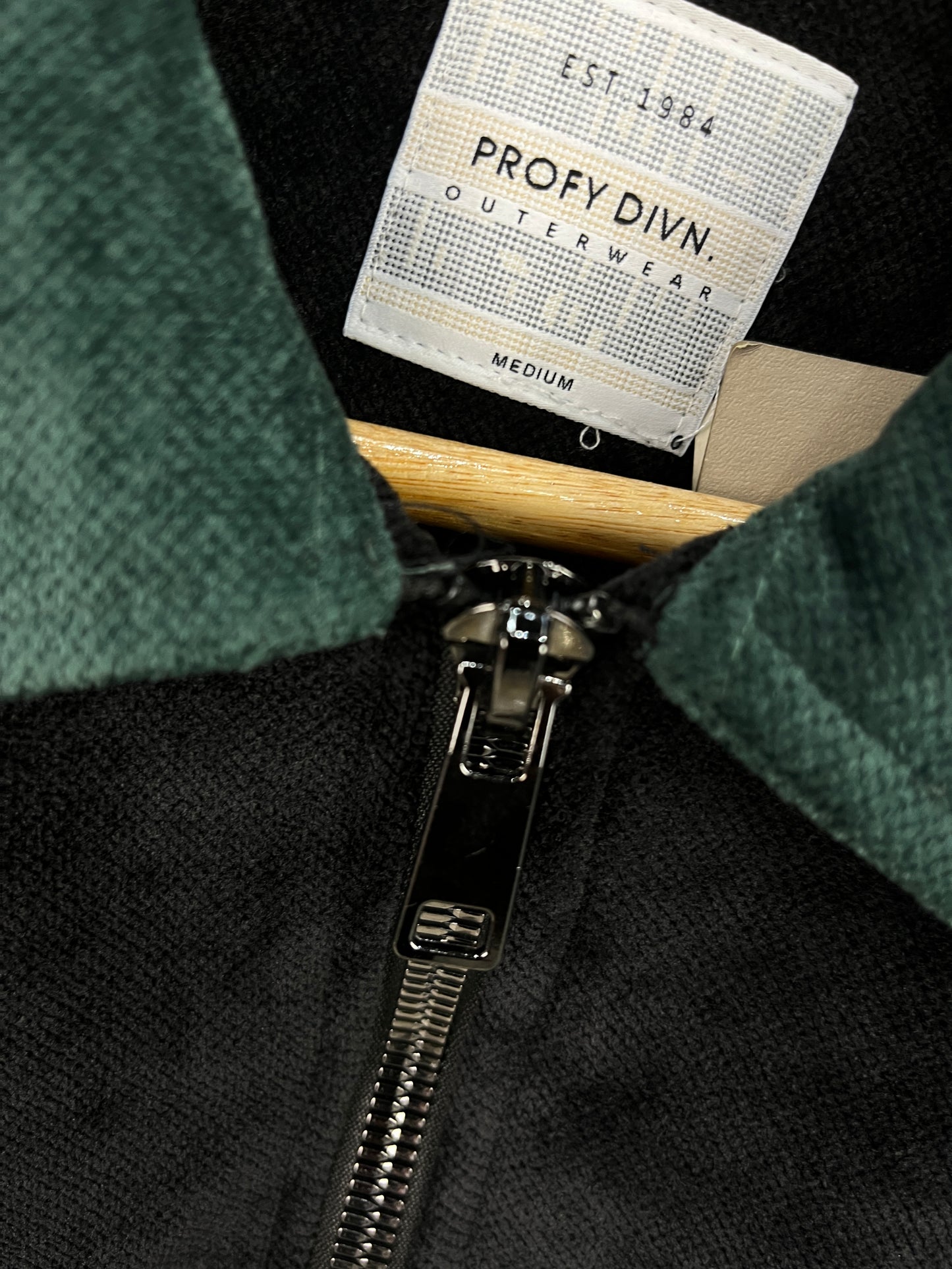 Profy Divn Zip-Up Sweater