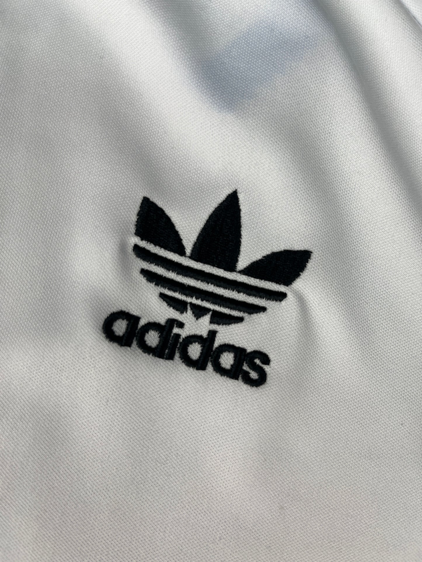 Adidas White T-Shirt & Shorts Set – Classic Three Stripes