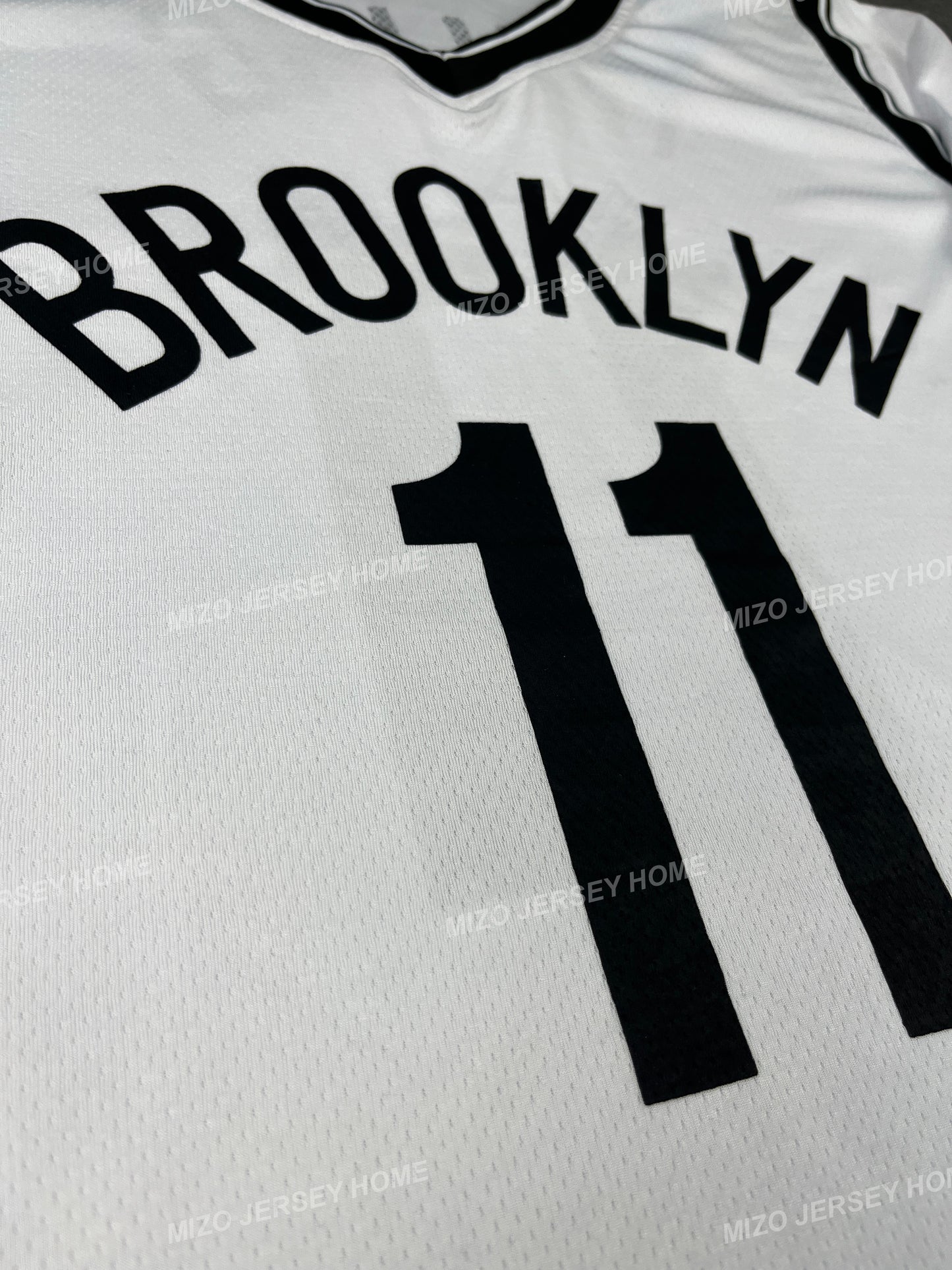 KYRIE IRVING 11 Brooklyn NBA T-SHIRT