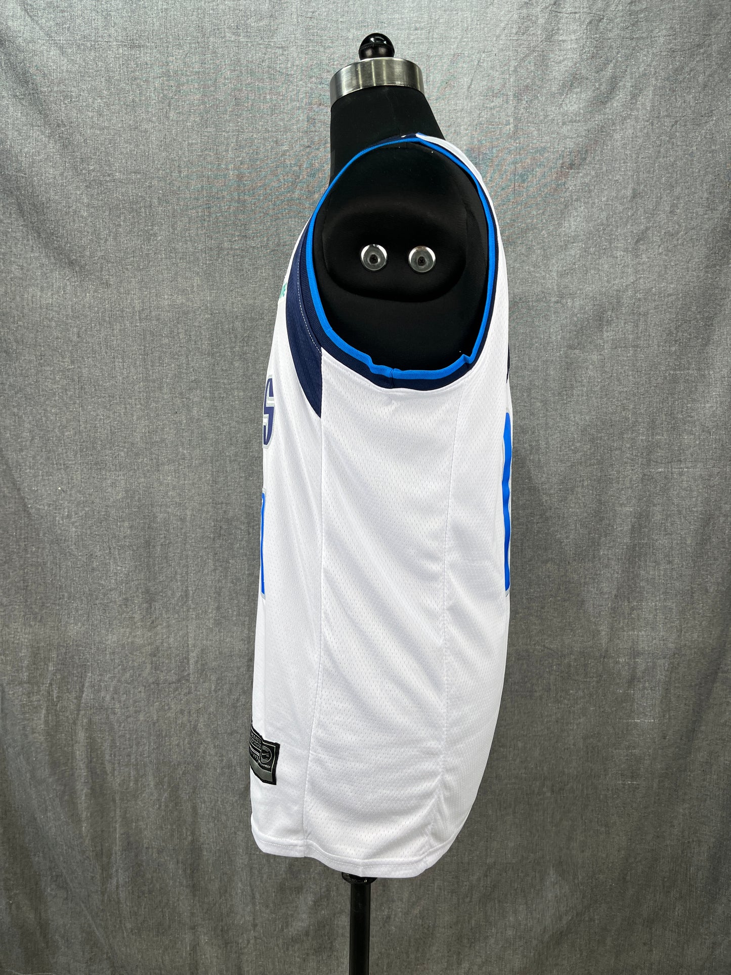 DONCIC 77 White & Blue Dallas Mavericks NBA Jersey