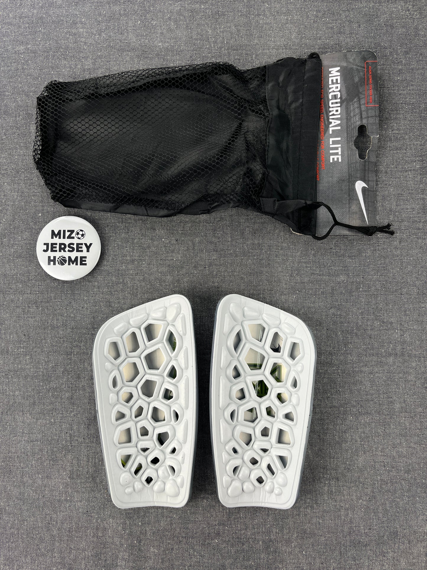 NIKE Neymar Mercurial Shin Guard