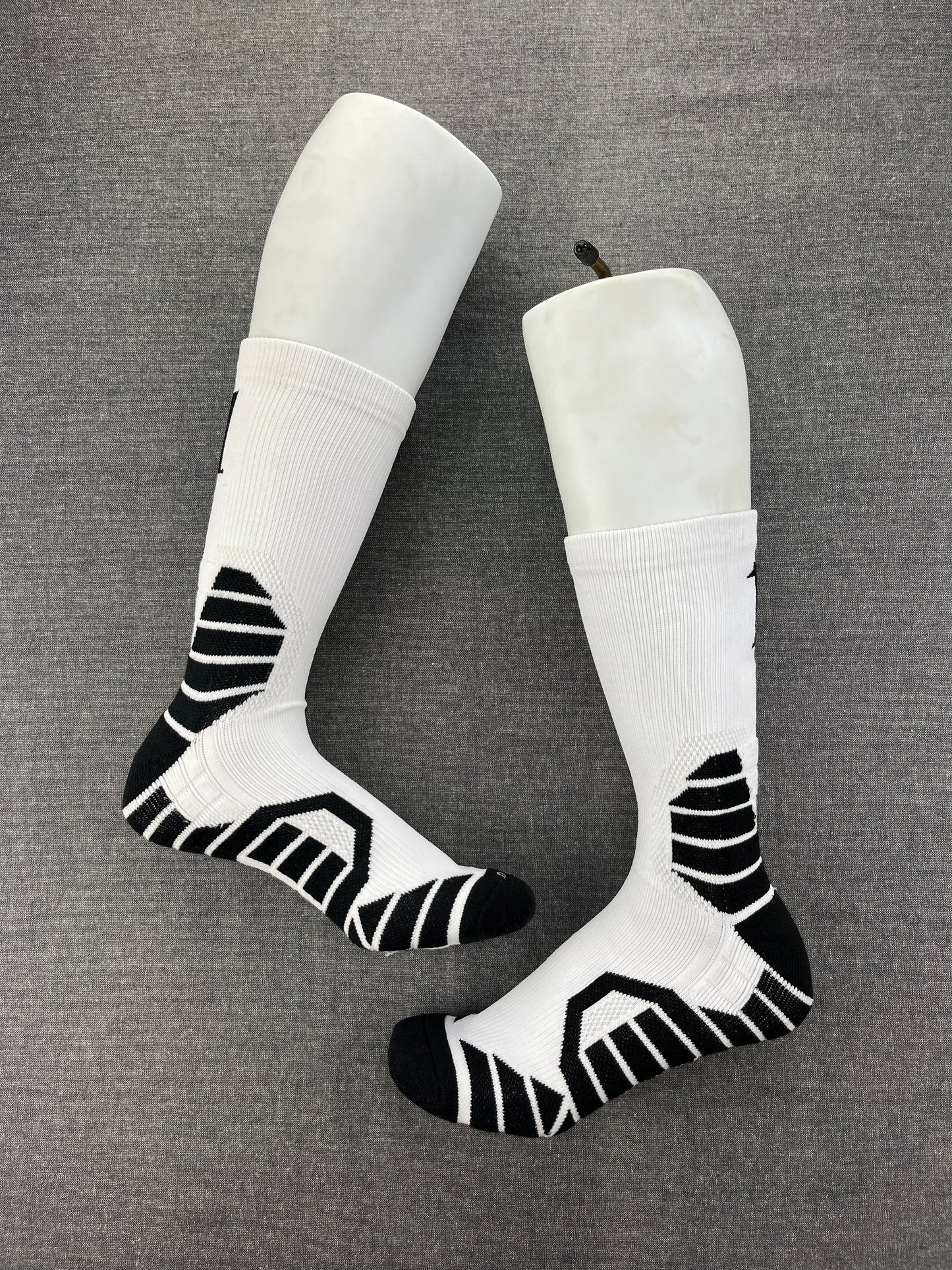 Kyrie Irving 11 White Socks Crew