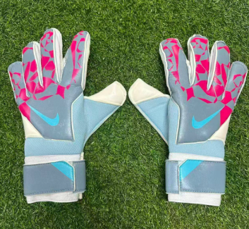 NIKE Vapor Grip3 Goalkeeper Gloves