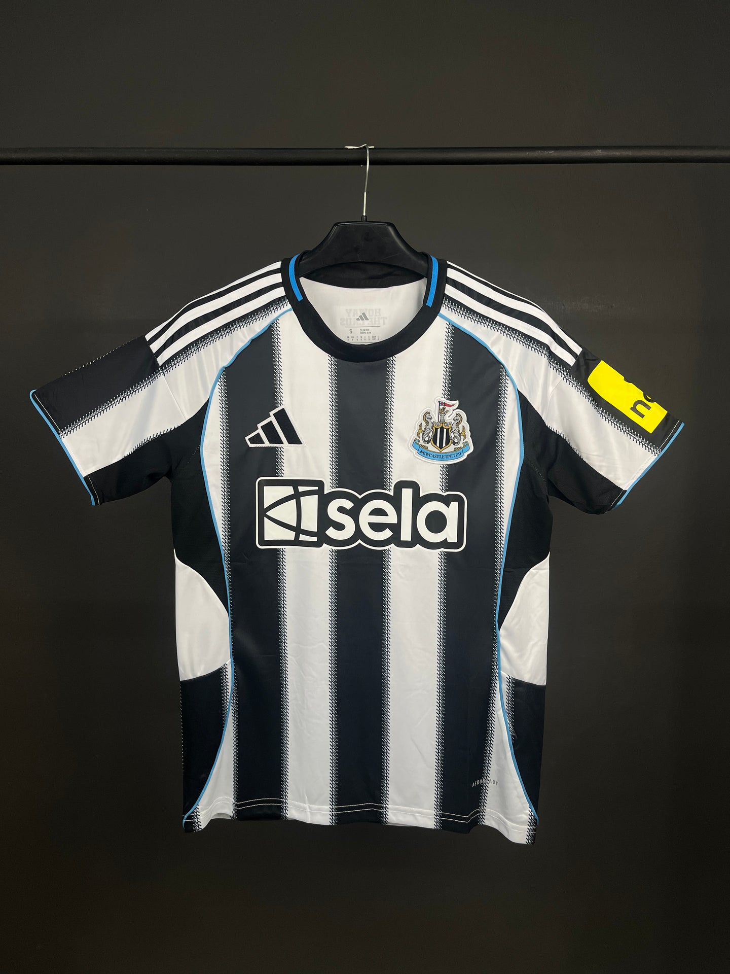 Newcastle United Home Jersey 25/26 Fan Version