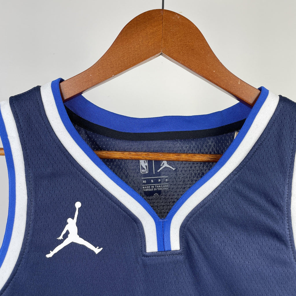 Irving 11 Mavericks Dark Blue Heat Pressed Edition