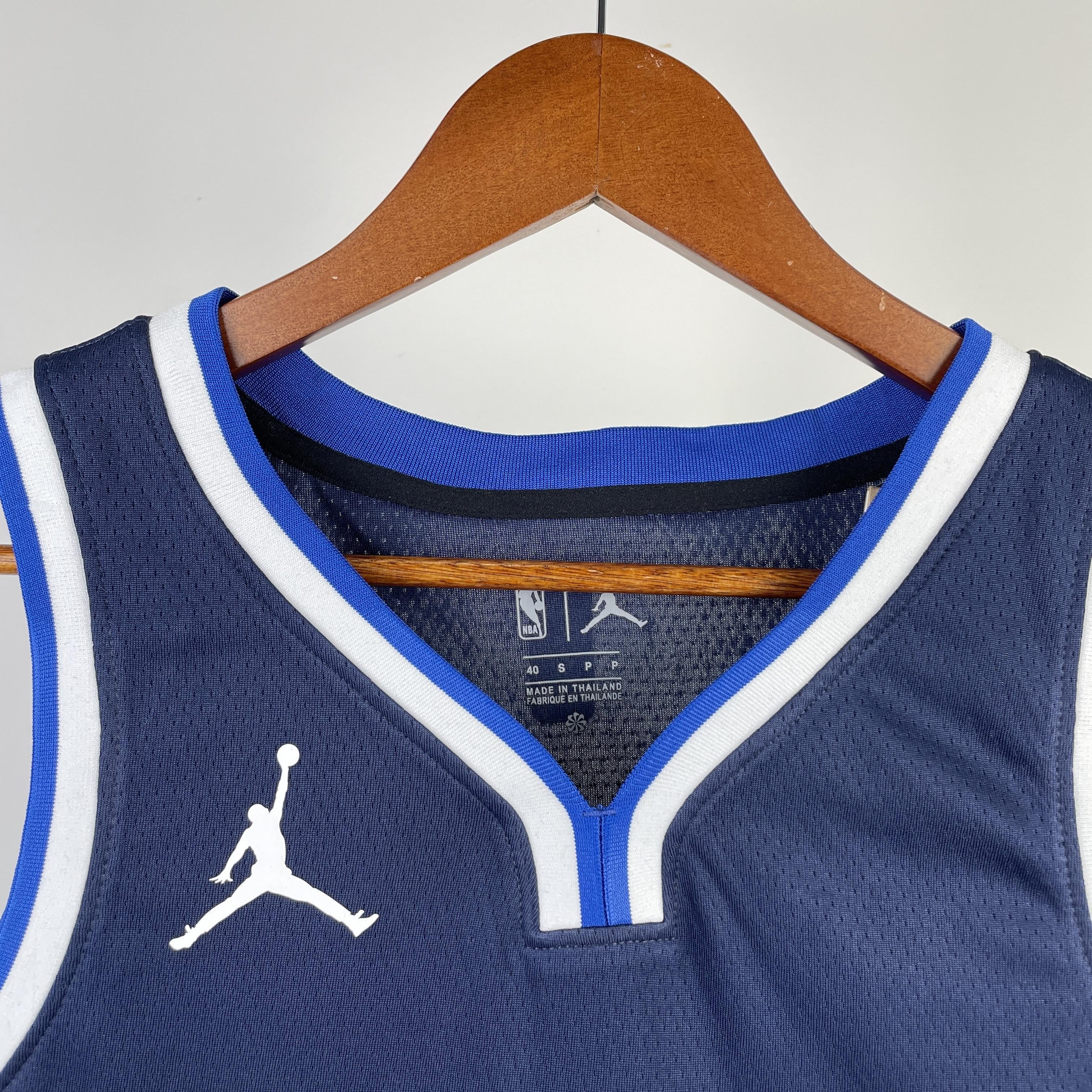 Irving 11 Mavericks Dark Blue Heat Pressed Edition