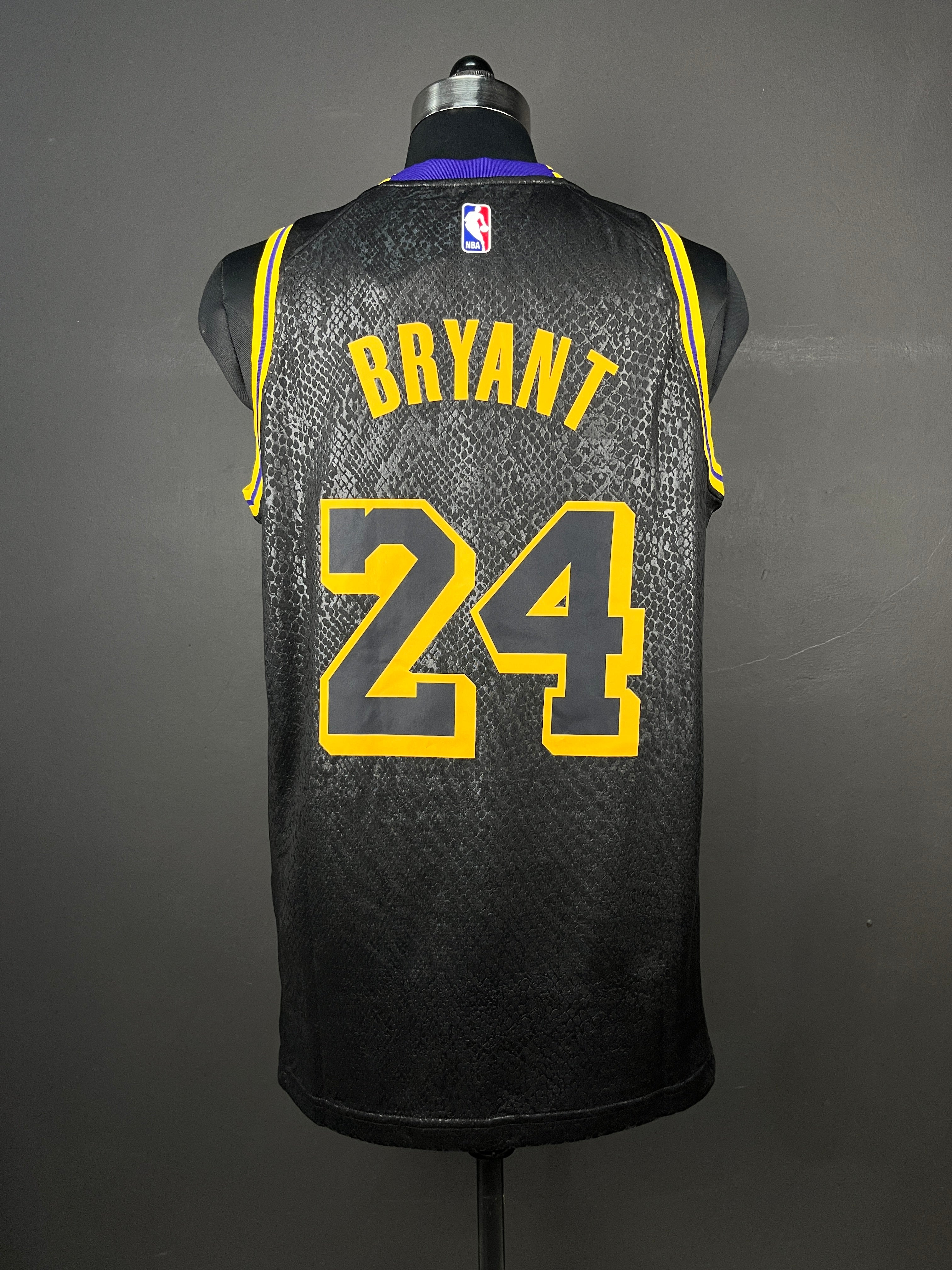 BRYANT 24 Black Los Angeles Lakers Heat Pressed Edition NBA Jersey