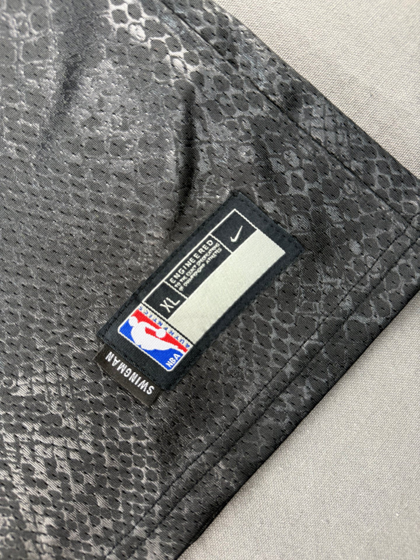 BRYANT 24 Lakers Black Heat Pressed Edition NBA Kids Jersey