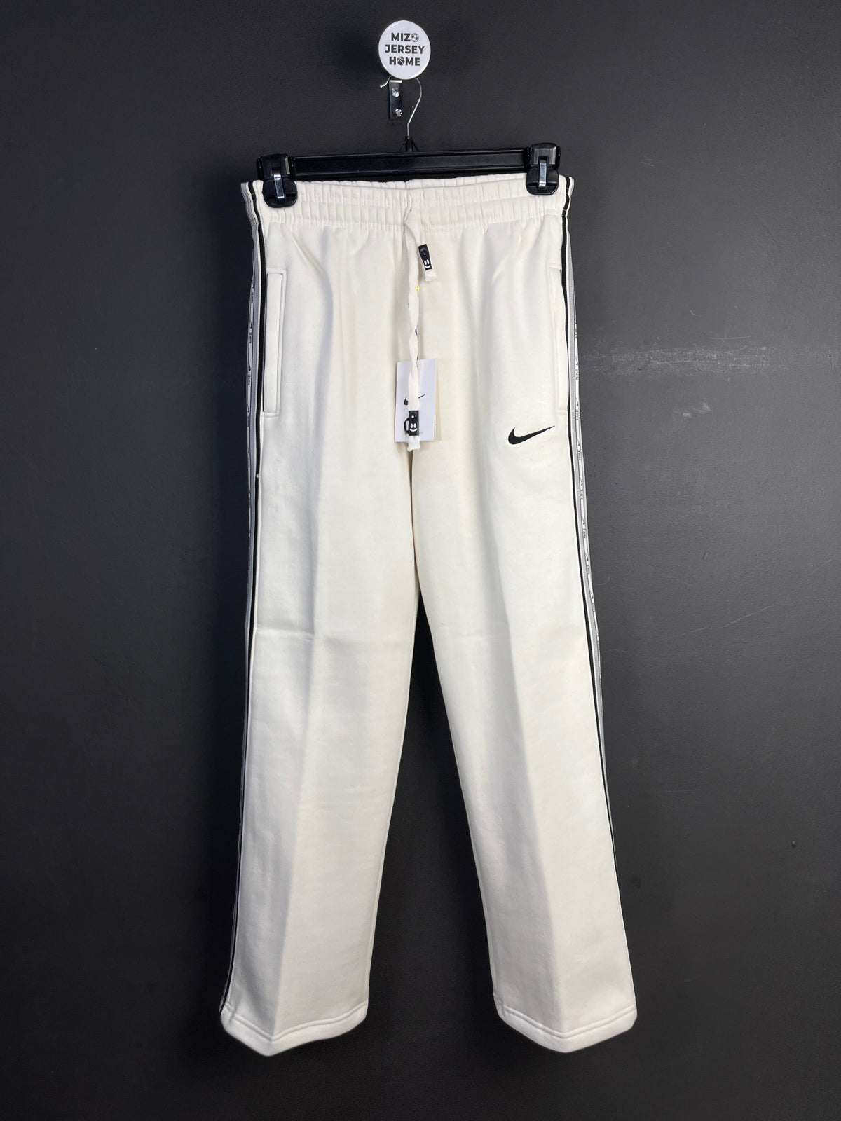 Nike Repeat Side Tape White Inner Fleece Pants
