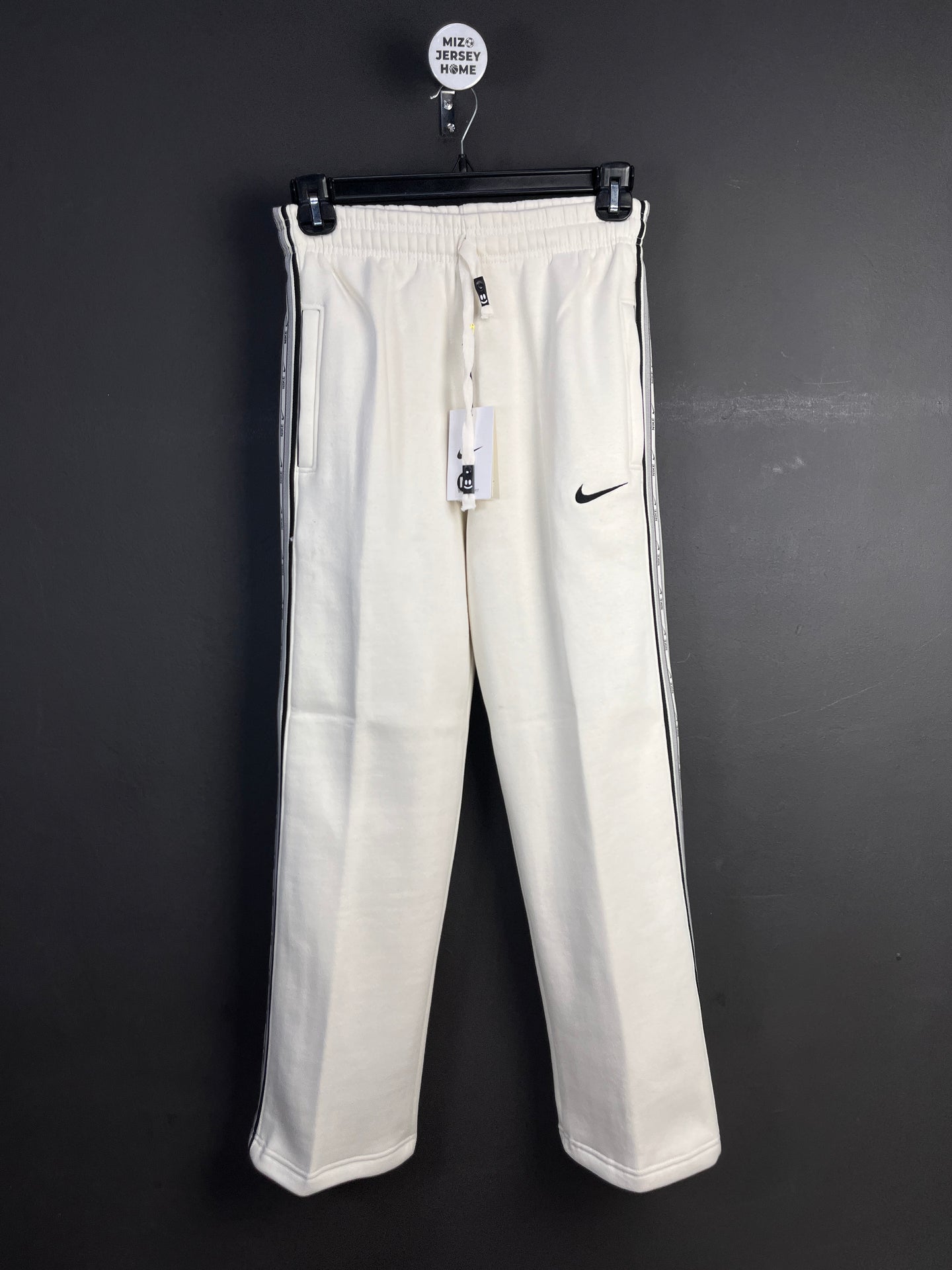 Nike Repeat Side Tape White Inner Fleece Pants