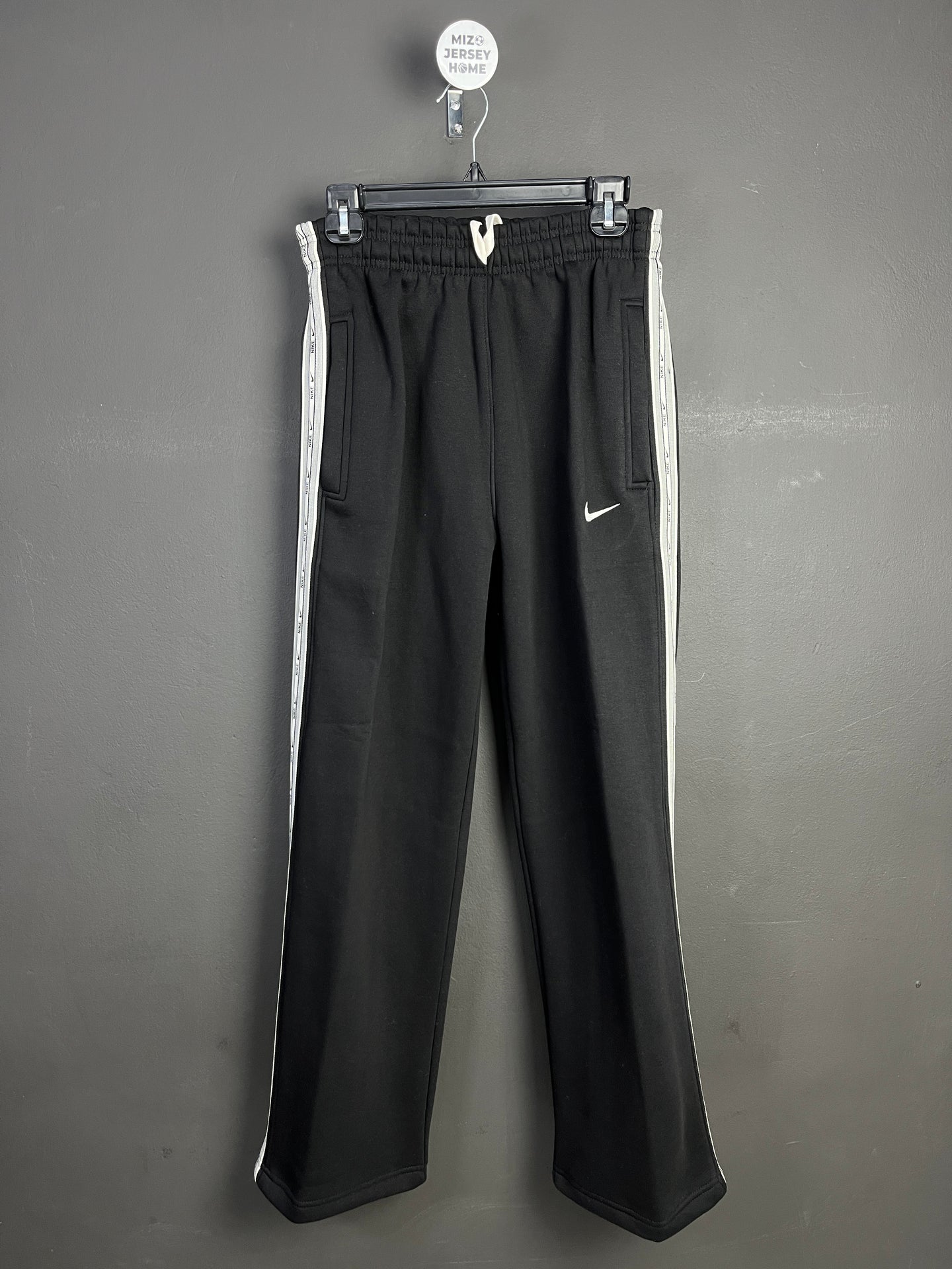 Nike Repeat Side Tape Black Inner Fleece Pants
