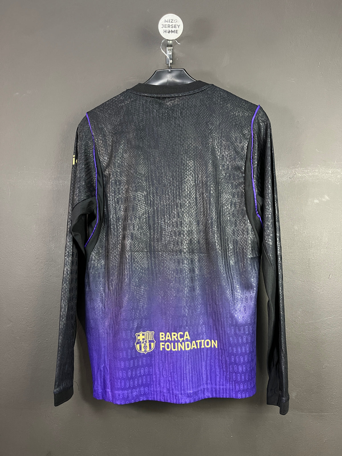 Barcelona Away 26/27 Jersey Player Version Long Sleeves
