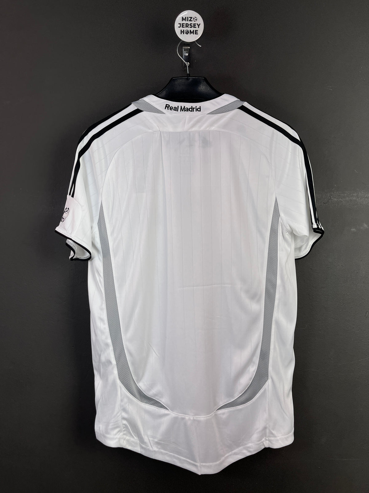 Real Madrid Home 2006-07 Retro Jersey
