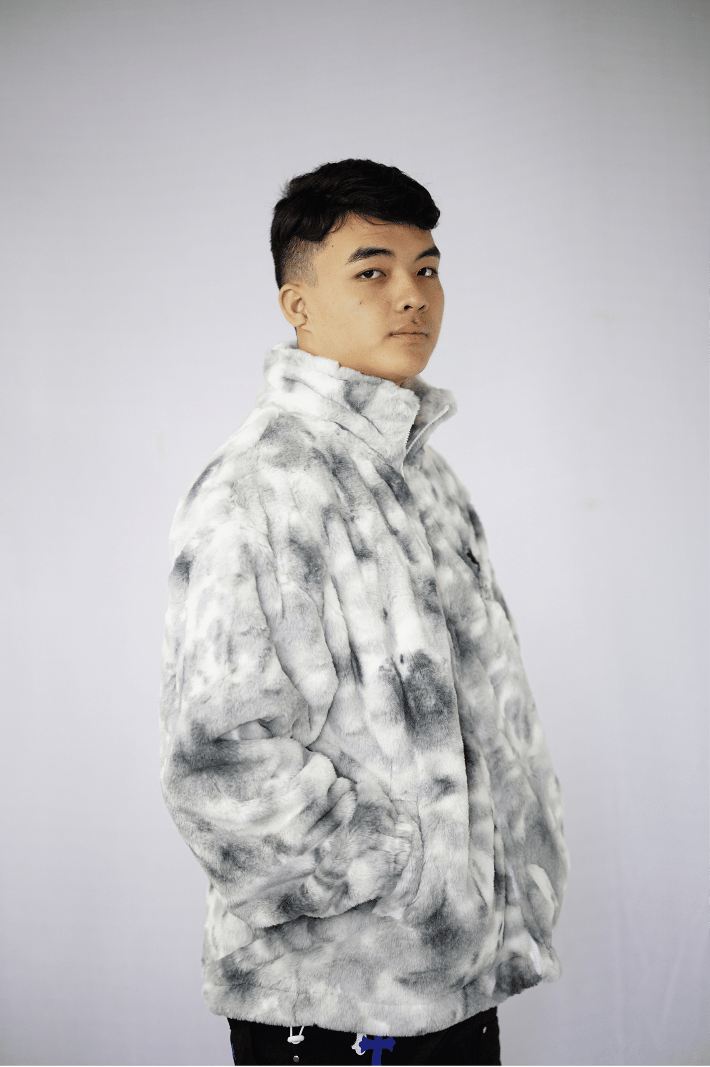 Cross Sign Fleece Camo Gray Fur Jacket