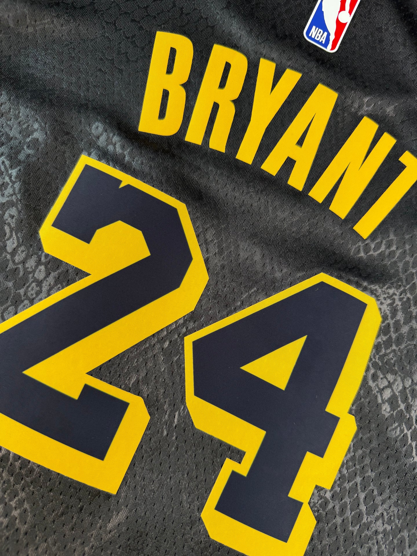 BRYANT 24 Lakers Black Heat Pressed Edition NBA Kids Jersey