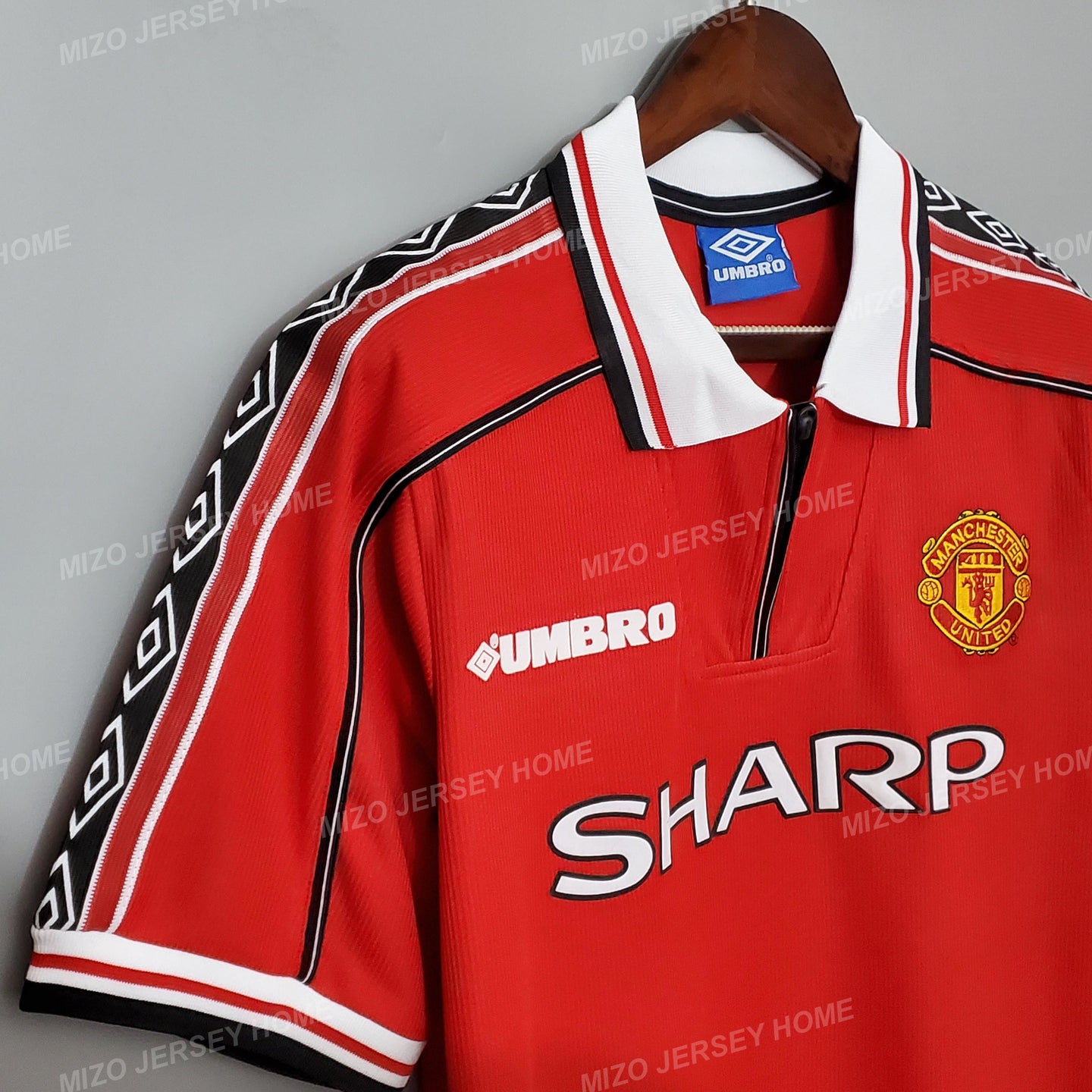 MANCHESTER UNITED Retro 1998-1999 Home Jersey