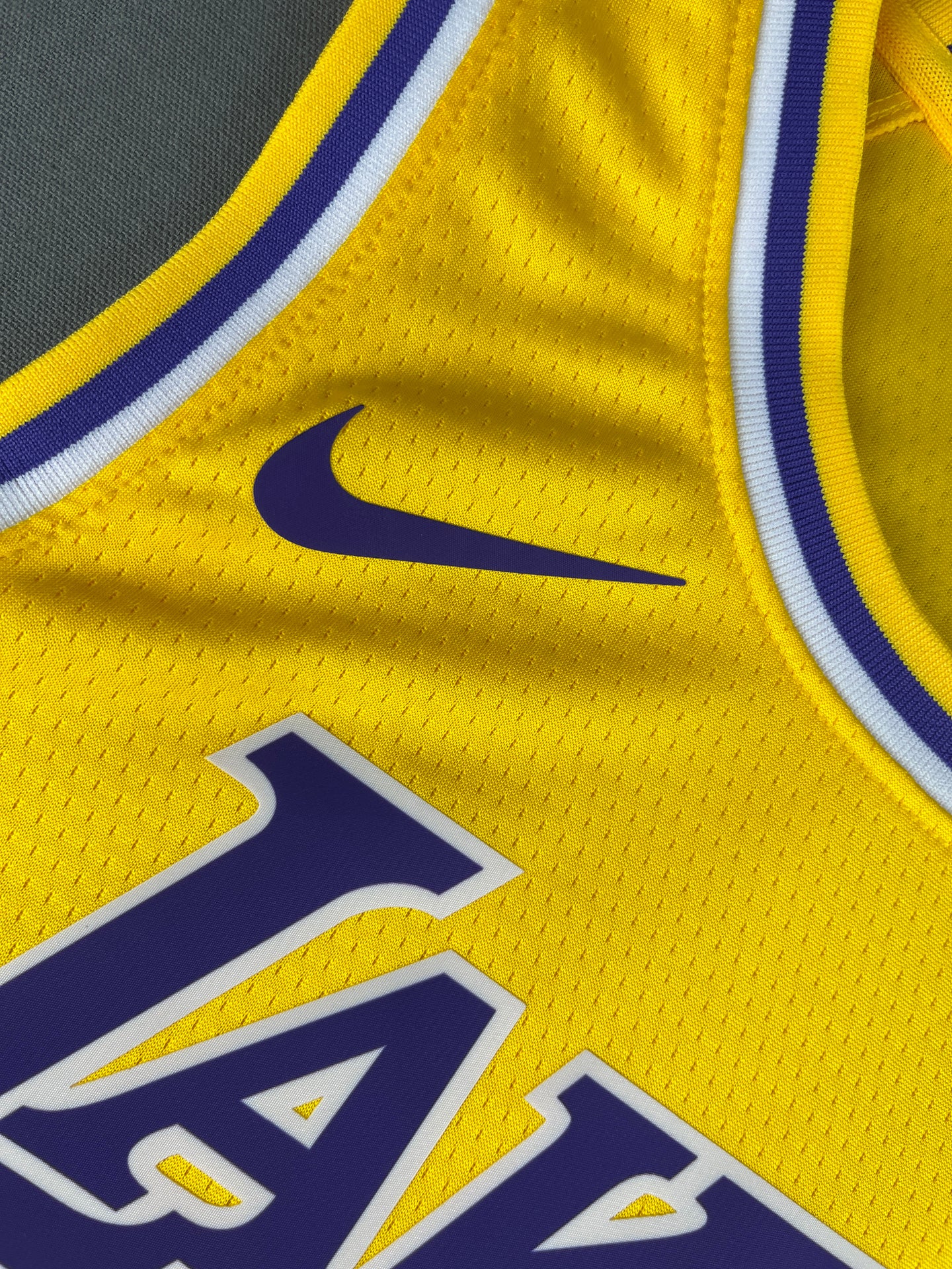 SAKURA 28 Yellow Los Angeles Lakers Heat Pressed Edition NBA Jersey