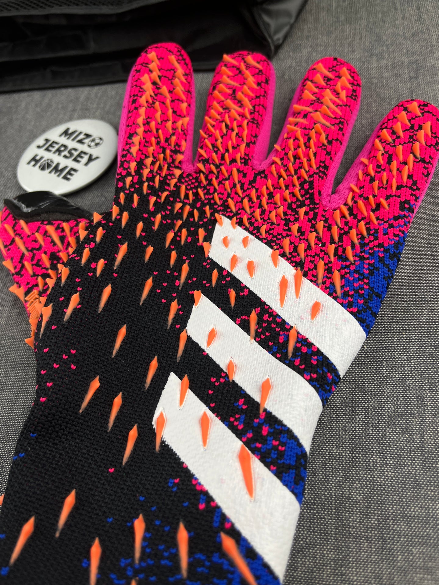 Adidas Predator Pink Blue Gloves