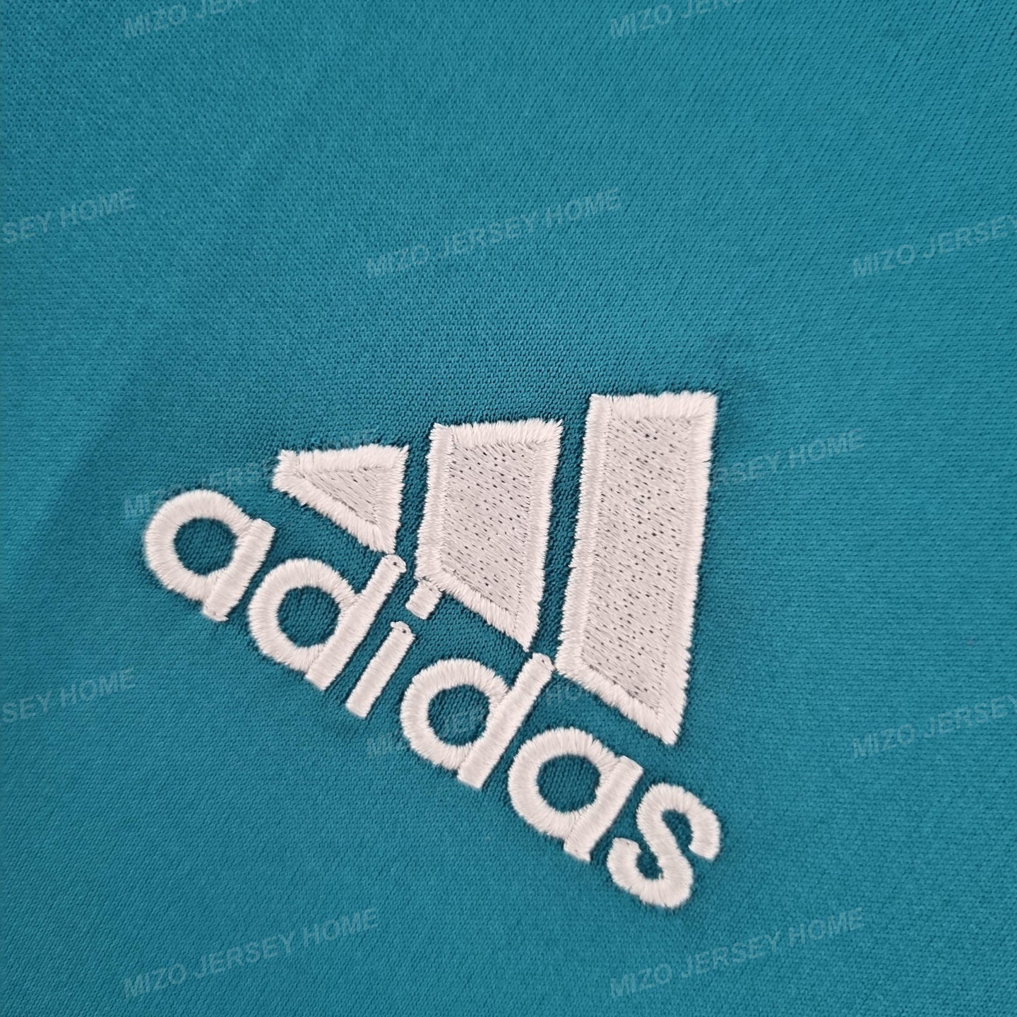 REAL MADRID Retro 2017-2018 Away Jersey