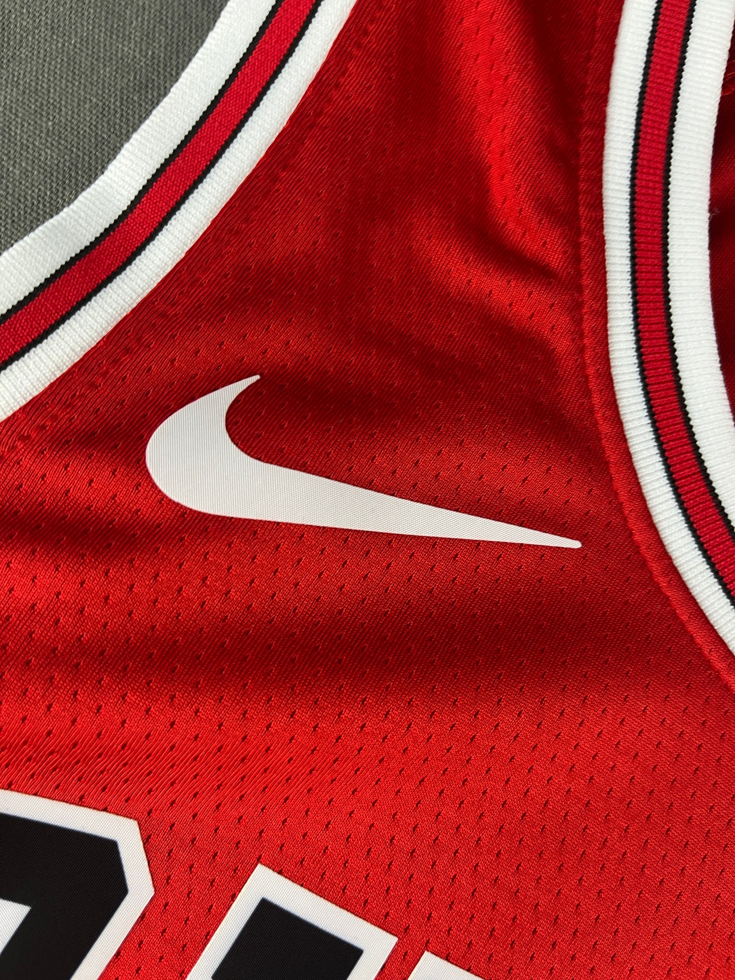 YUJIN 1 Red Chicago Bulls Heat Pressed Edition NBA Jersey