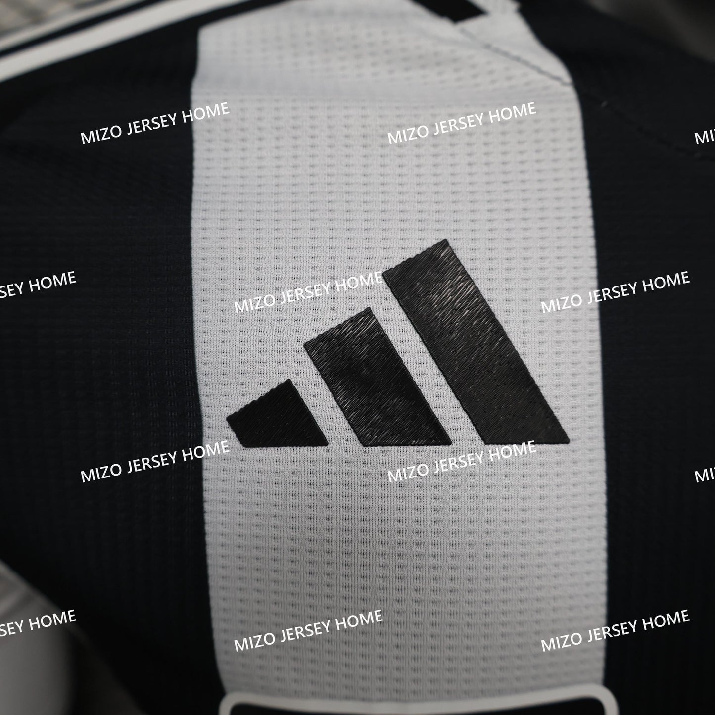 Newcastle United Home Jersey 24/25 Player Version