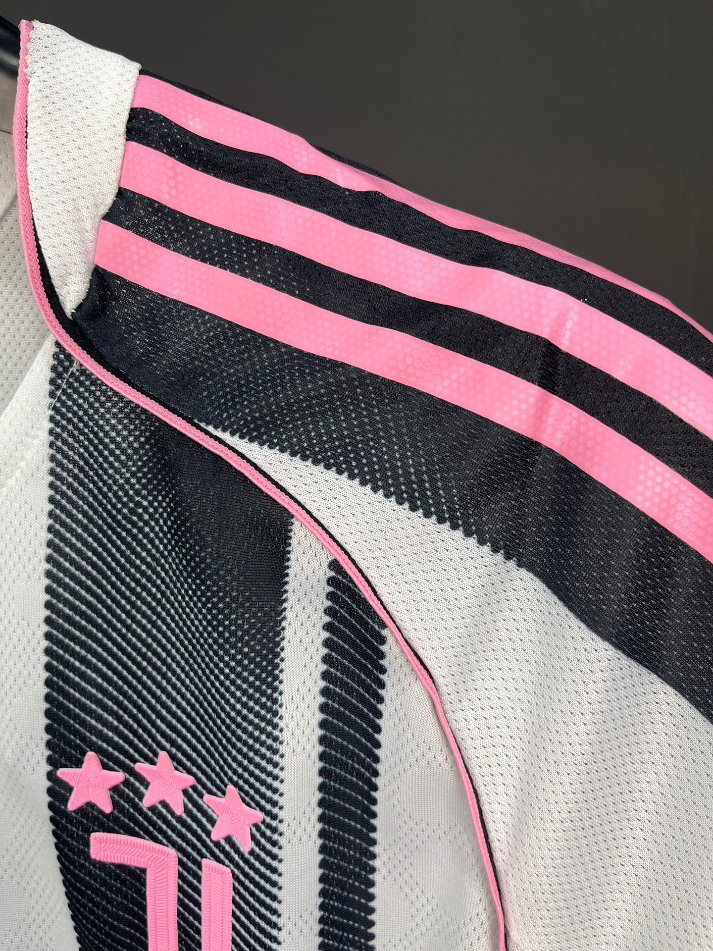 Juventus Home 25/26 Jersey Player Version