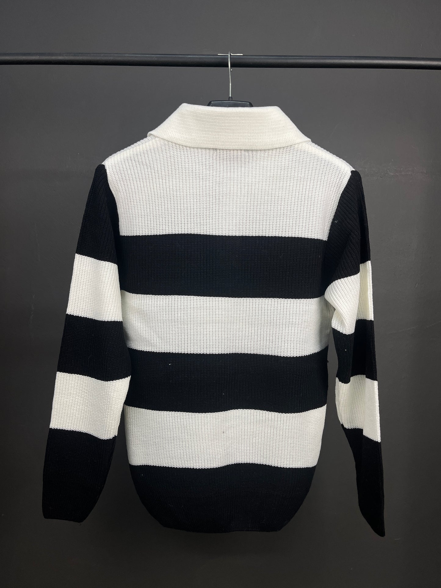 Ralph Lauren White & Black Half Buttoned Sweater