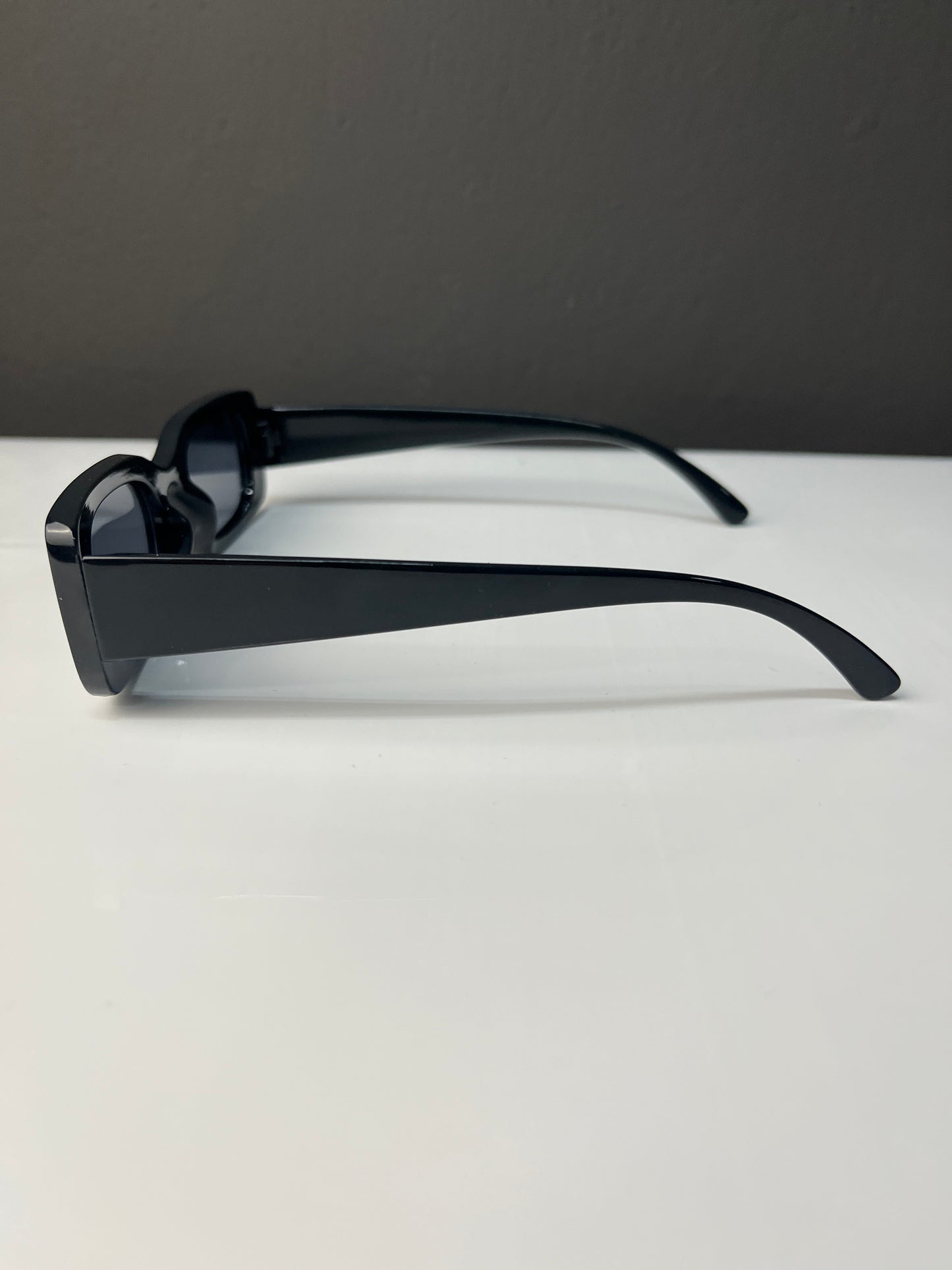 Black Vintage Sunglasses