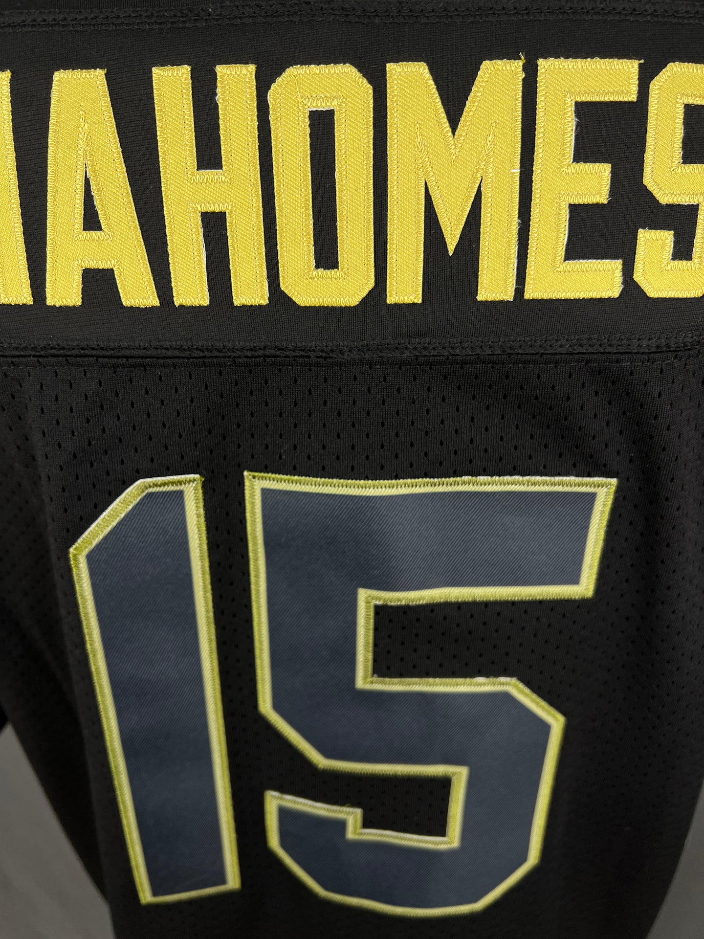 MAHOMES 15 Black Chiefs NFL Jersey