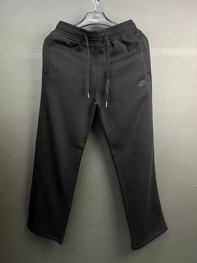 NIKE Solid Black Inner Fleece Pants