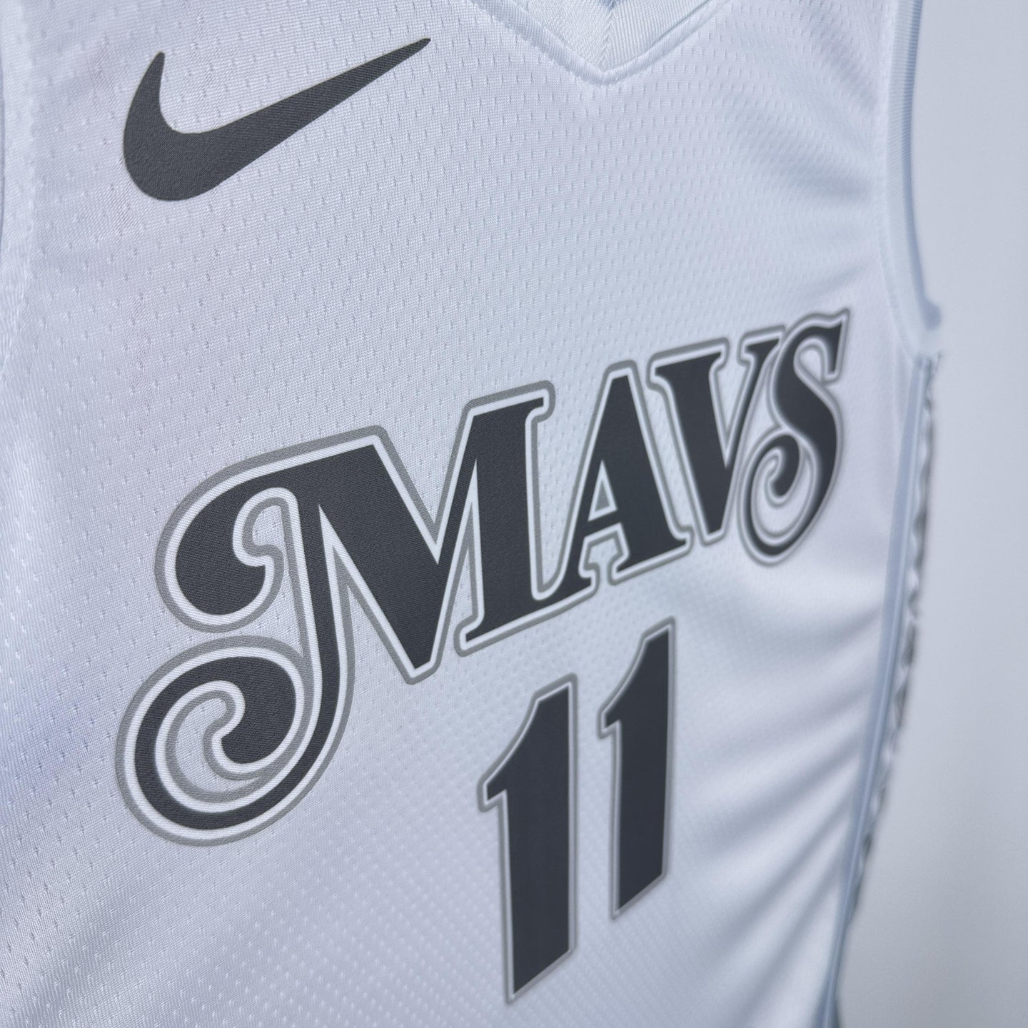 IRVING 11 White Dallas Mavericks Heat Pressed Edition NBA Jersey