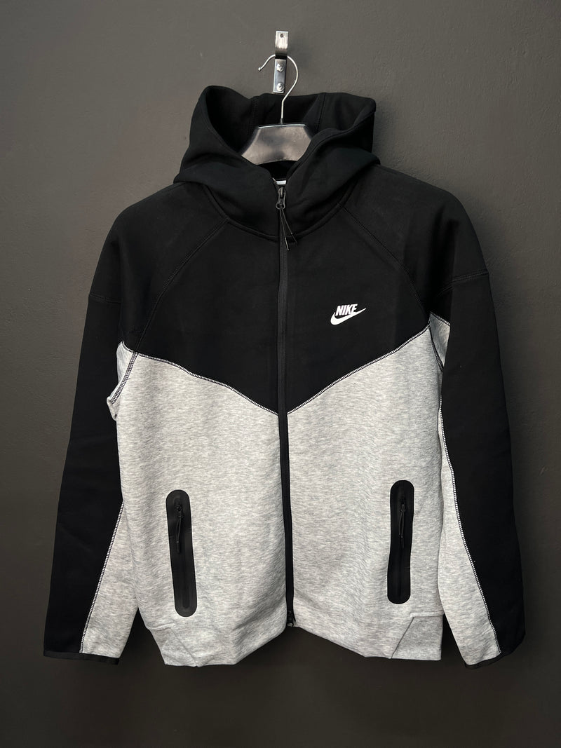 Nike Tech Fleece Black & Gray Hoodie