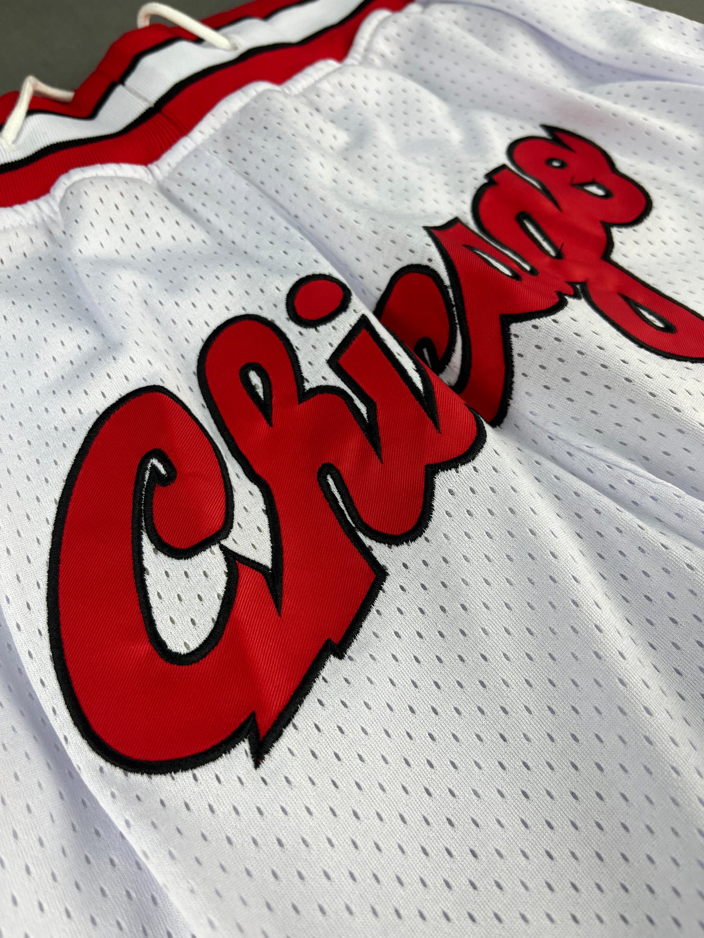 Chicago Bulls White Shorts Full Embroidery