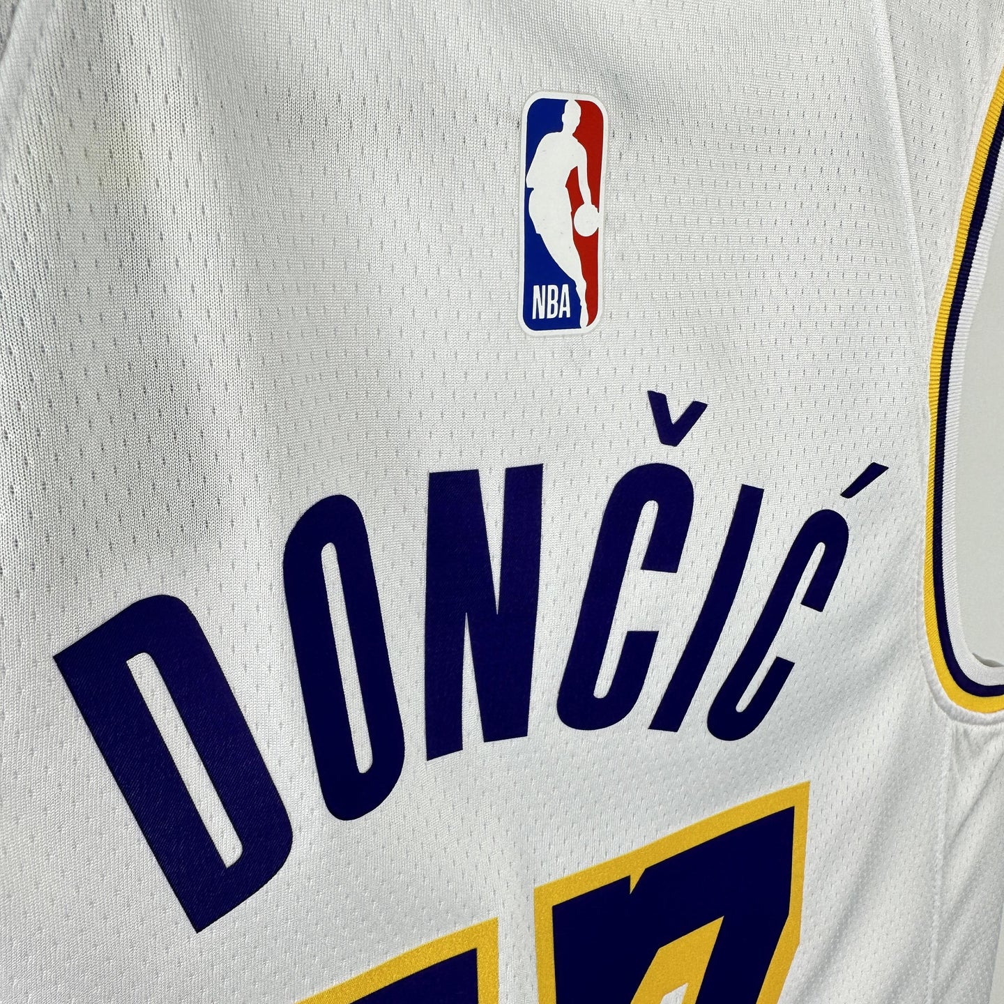 Doncic 77 Lakers White Heat Pressed Edition