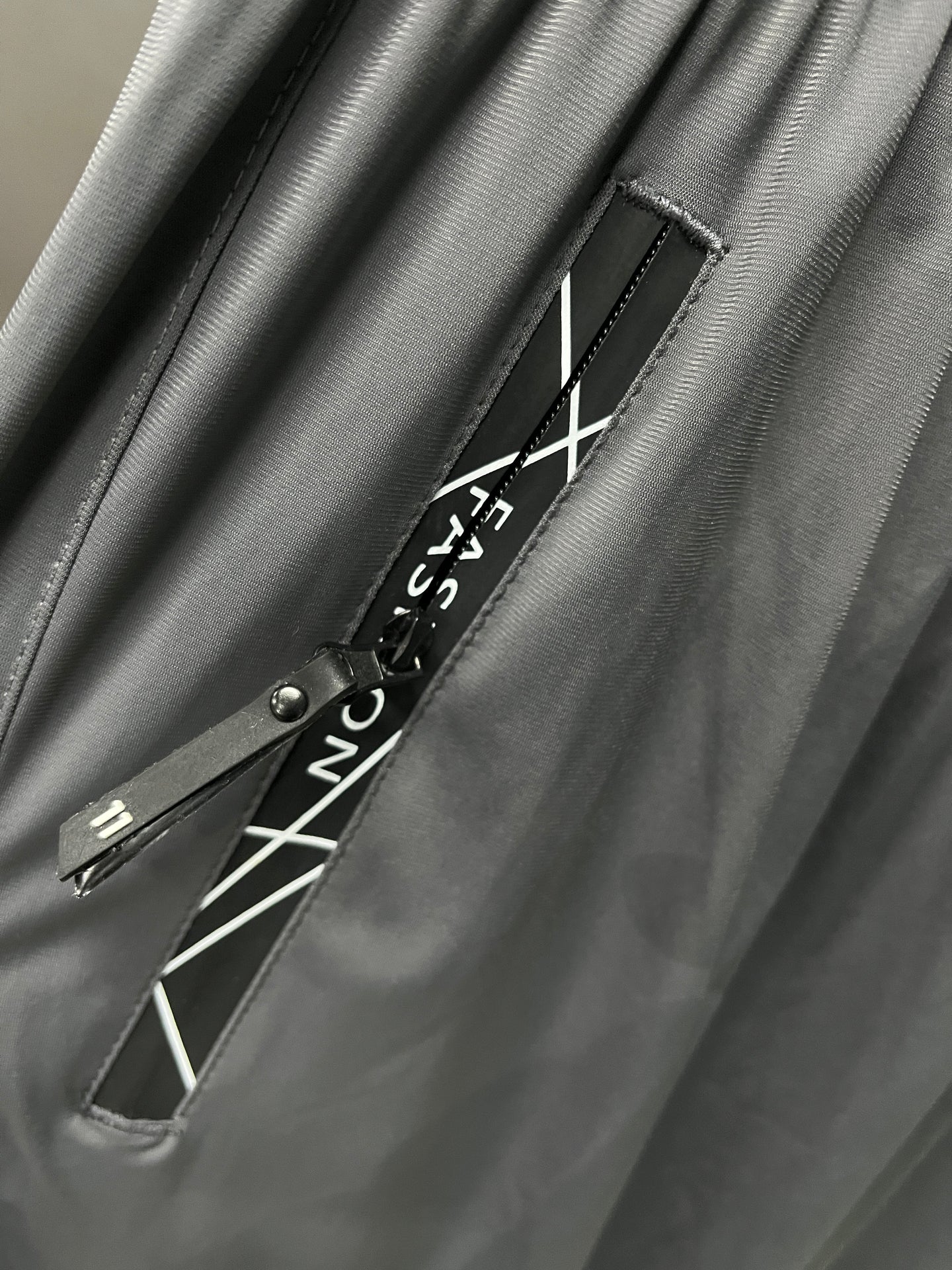 NIKE Men's Workout Grey Track Pants