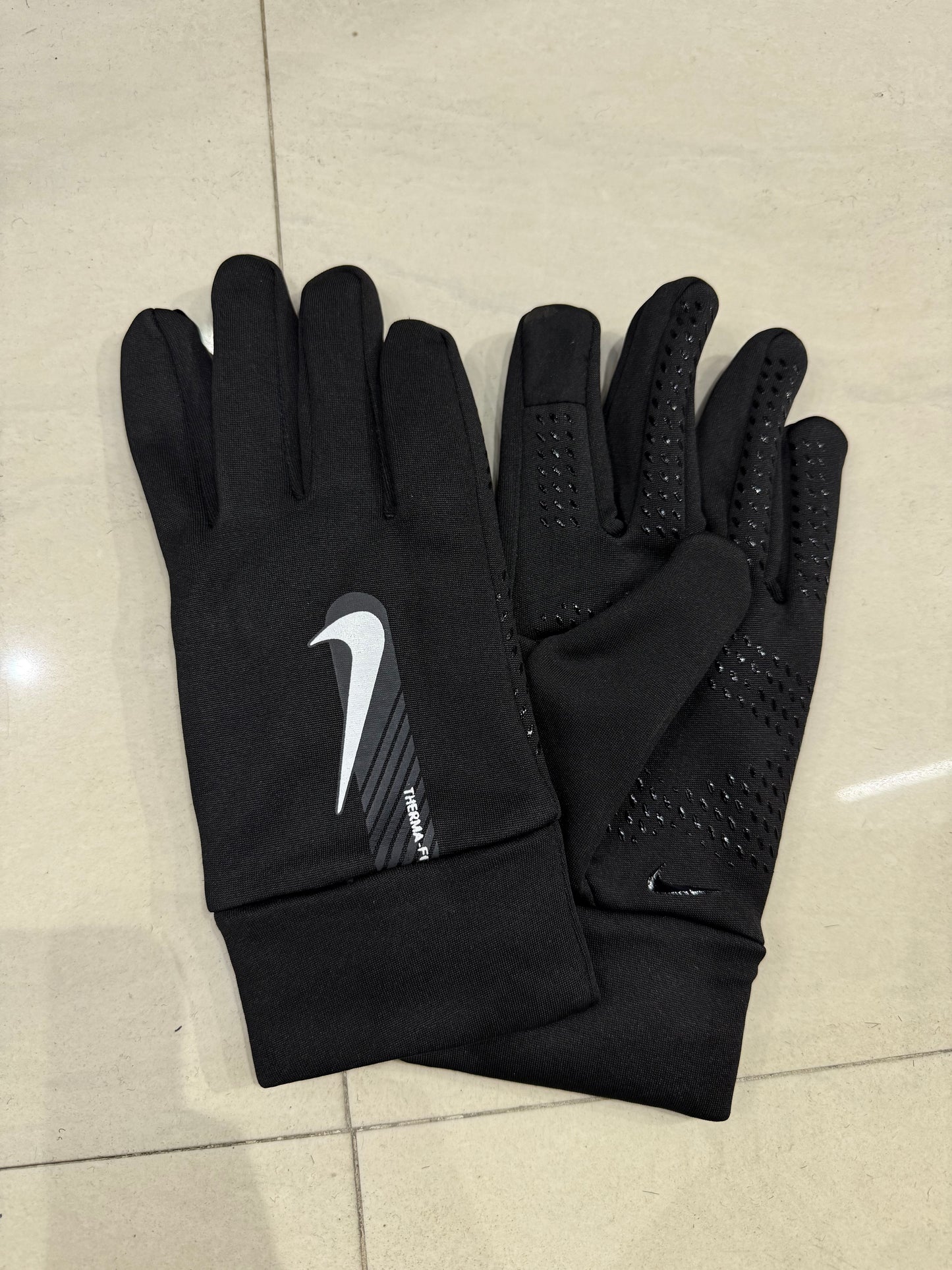 Nike Gloves