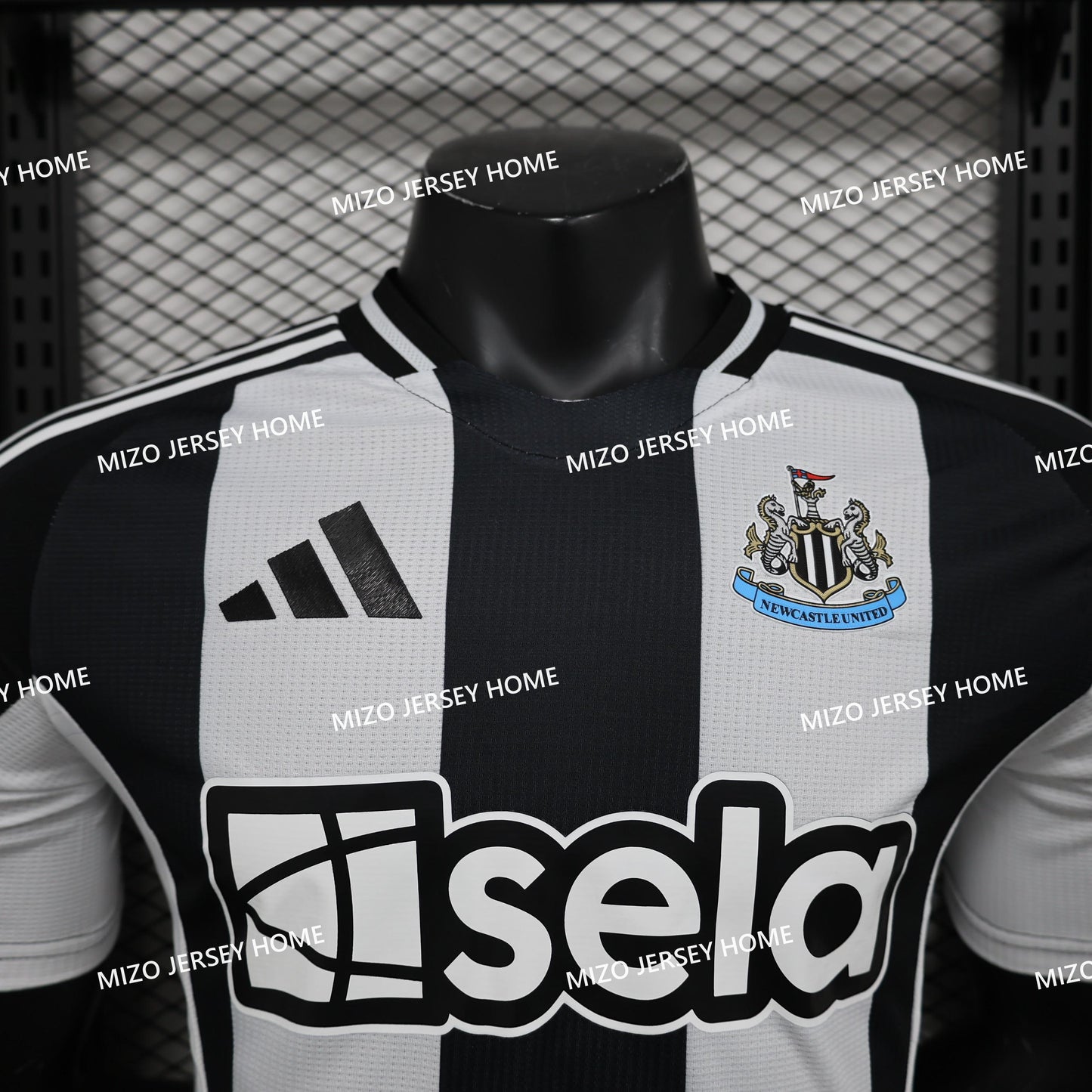 Newcastle United Home Jersey 24/25 Player Version