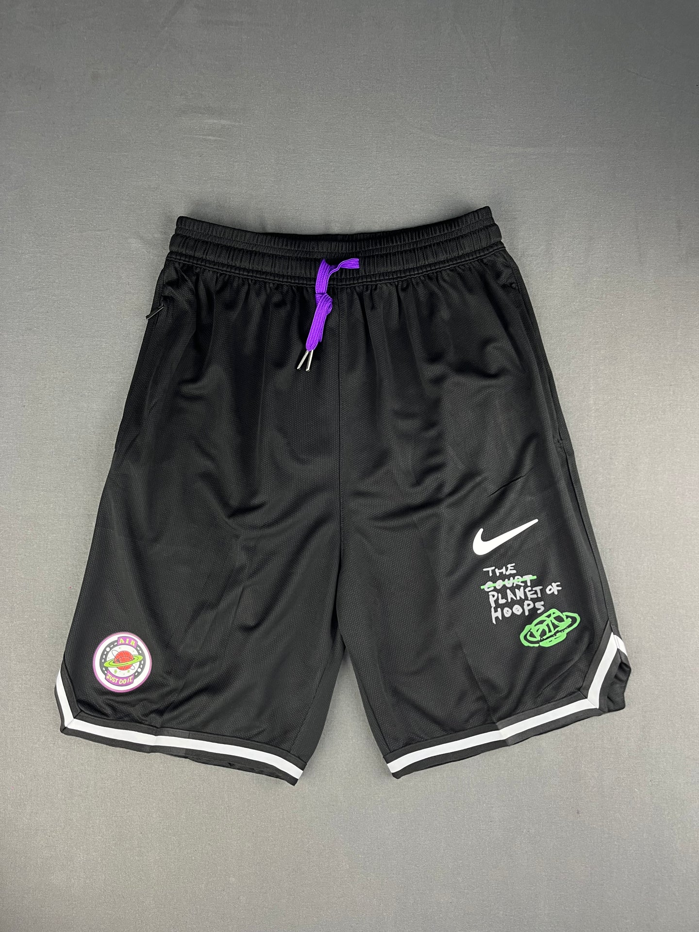 NIKE HOOPS Black Shorts