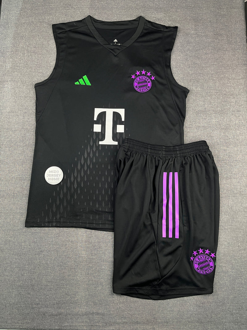 Bayern Munich Black Sando Set